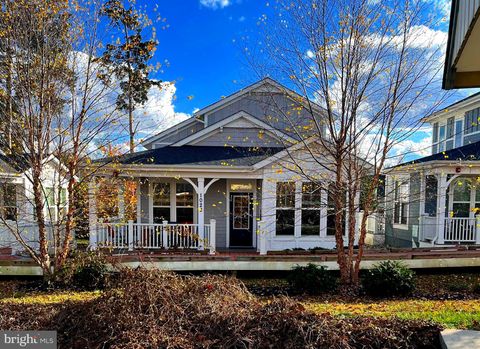 Photo of 1022 Railroad Avenue #4, FALLS CHURCH, VA 22046 (MLS # VAFA2003466)