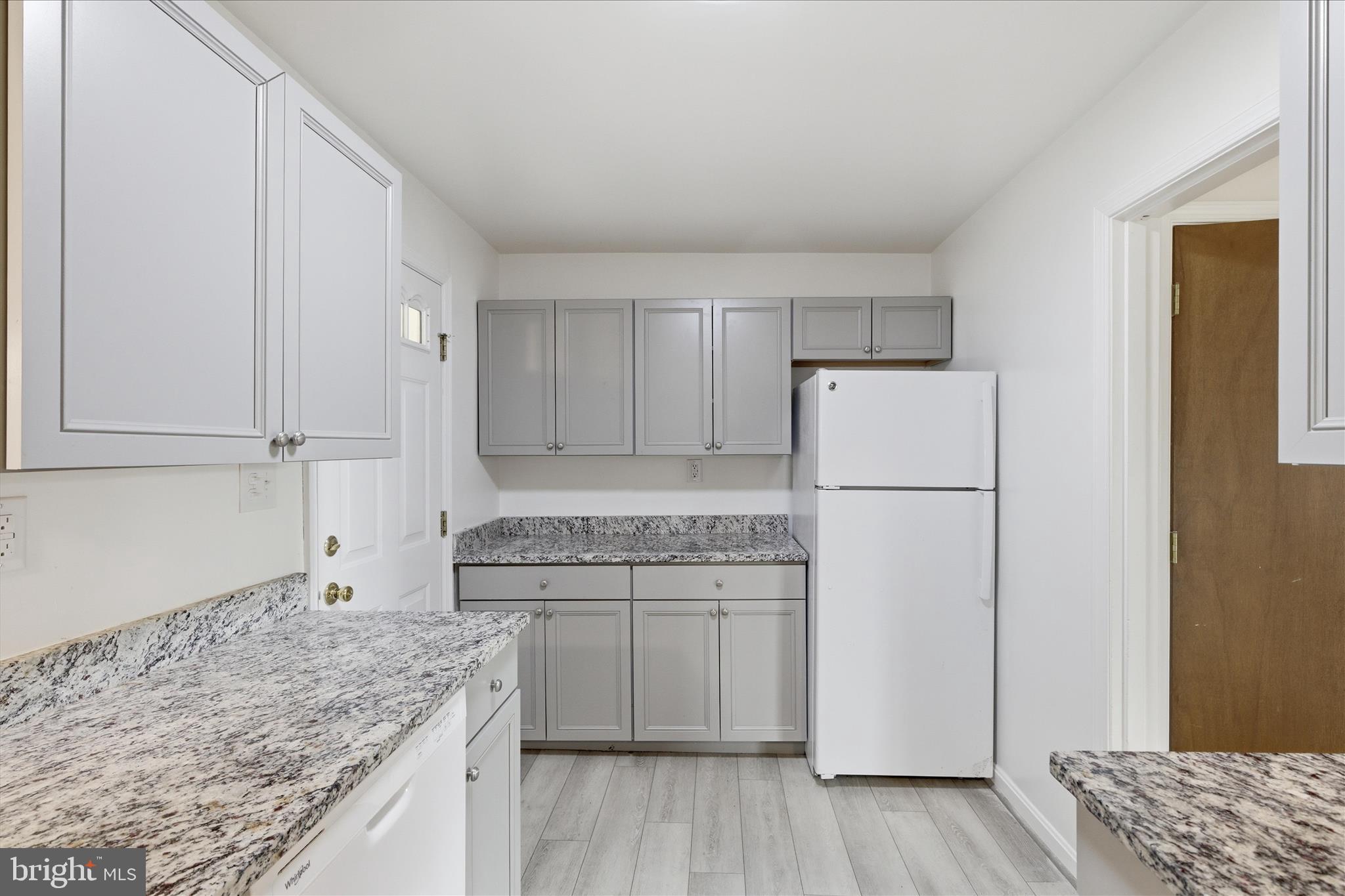 GREEN MEADOWS - Residential