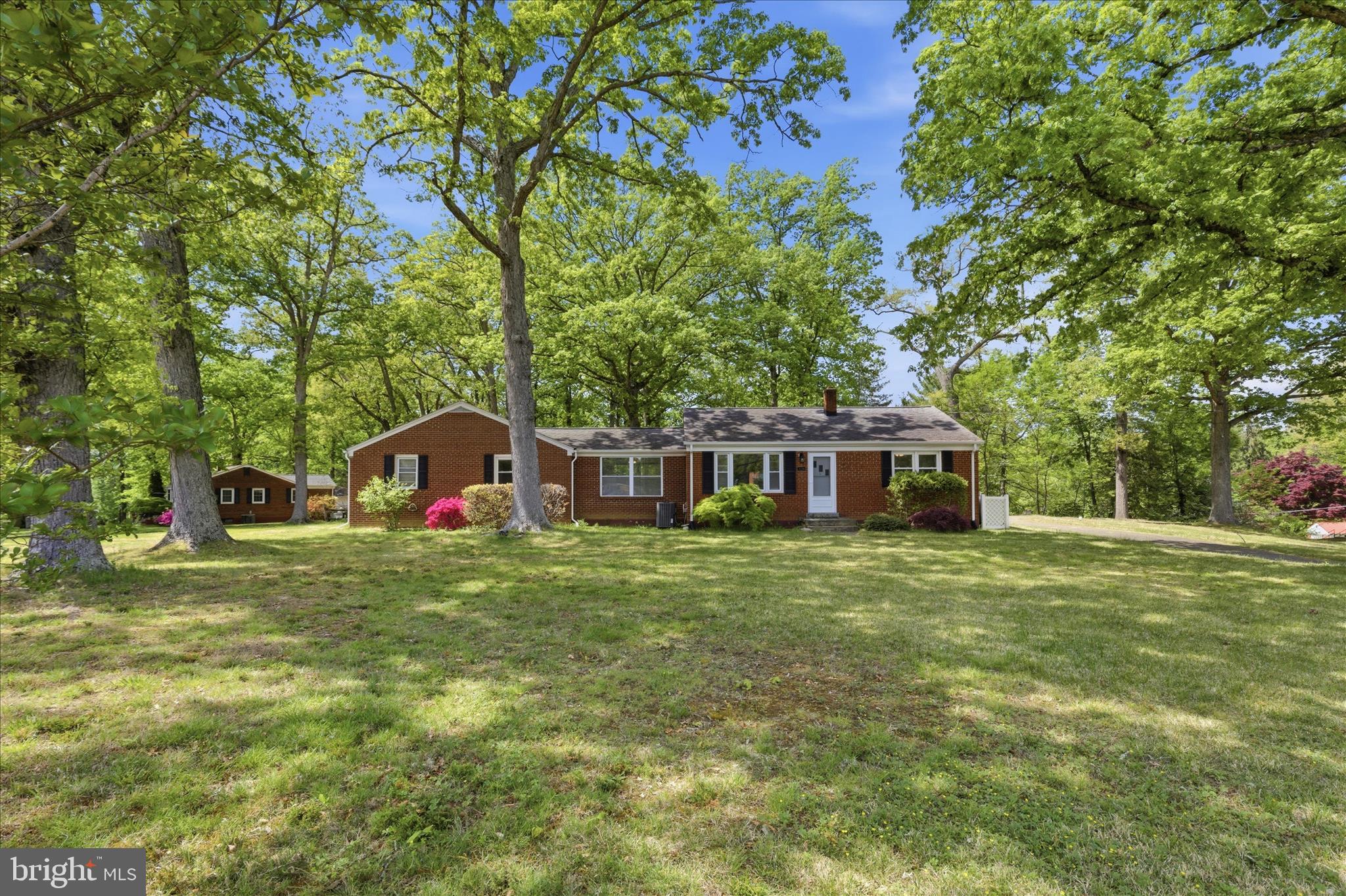 GREEN MEADOWS - Residential