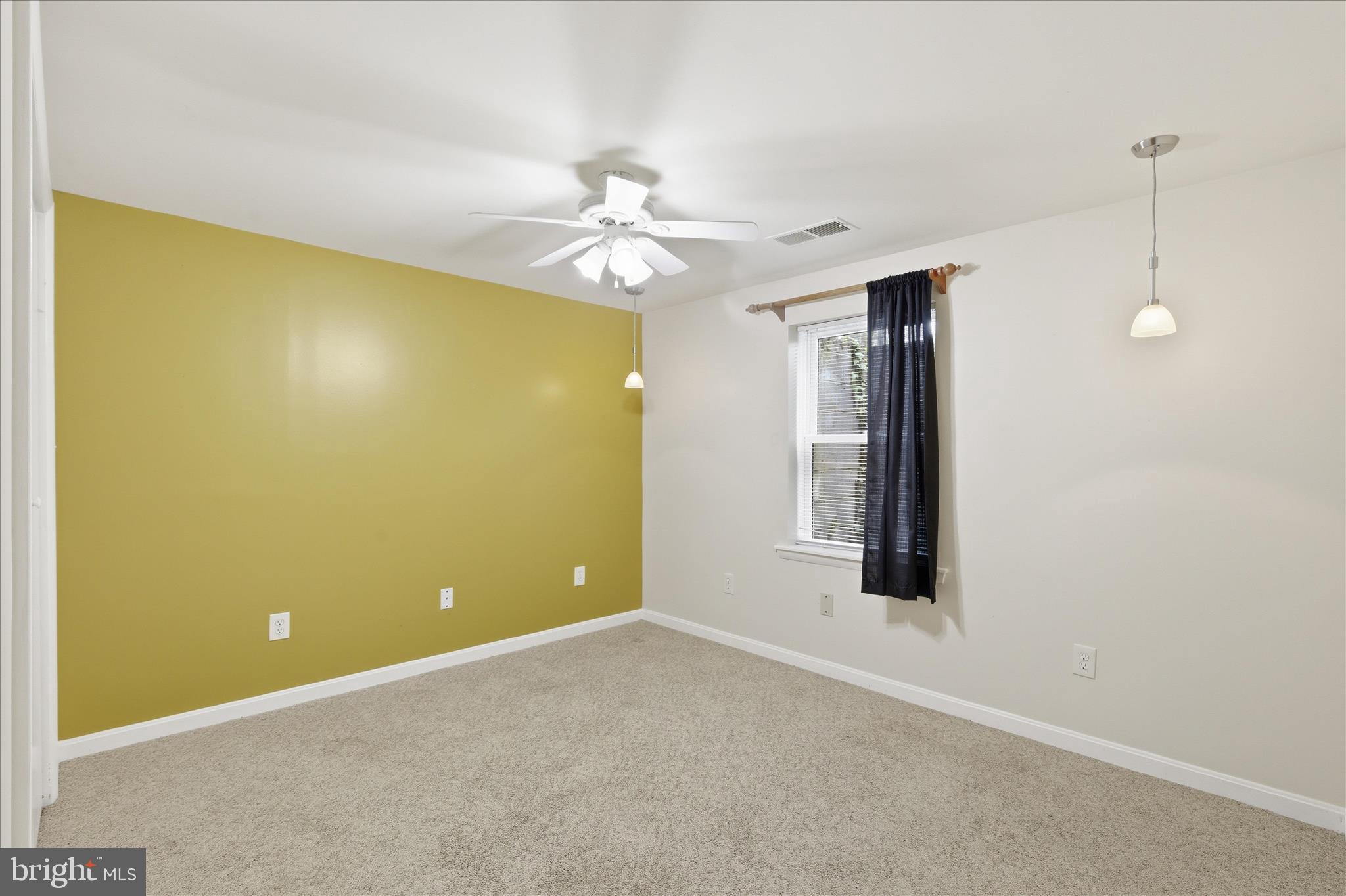 GREEN MEADOWS - Residential