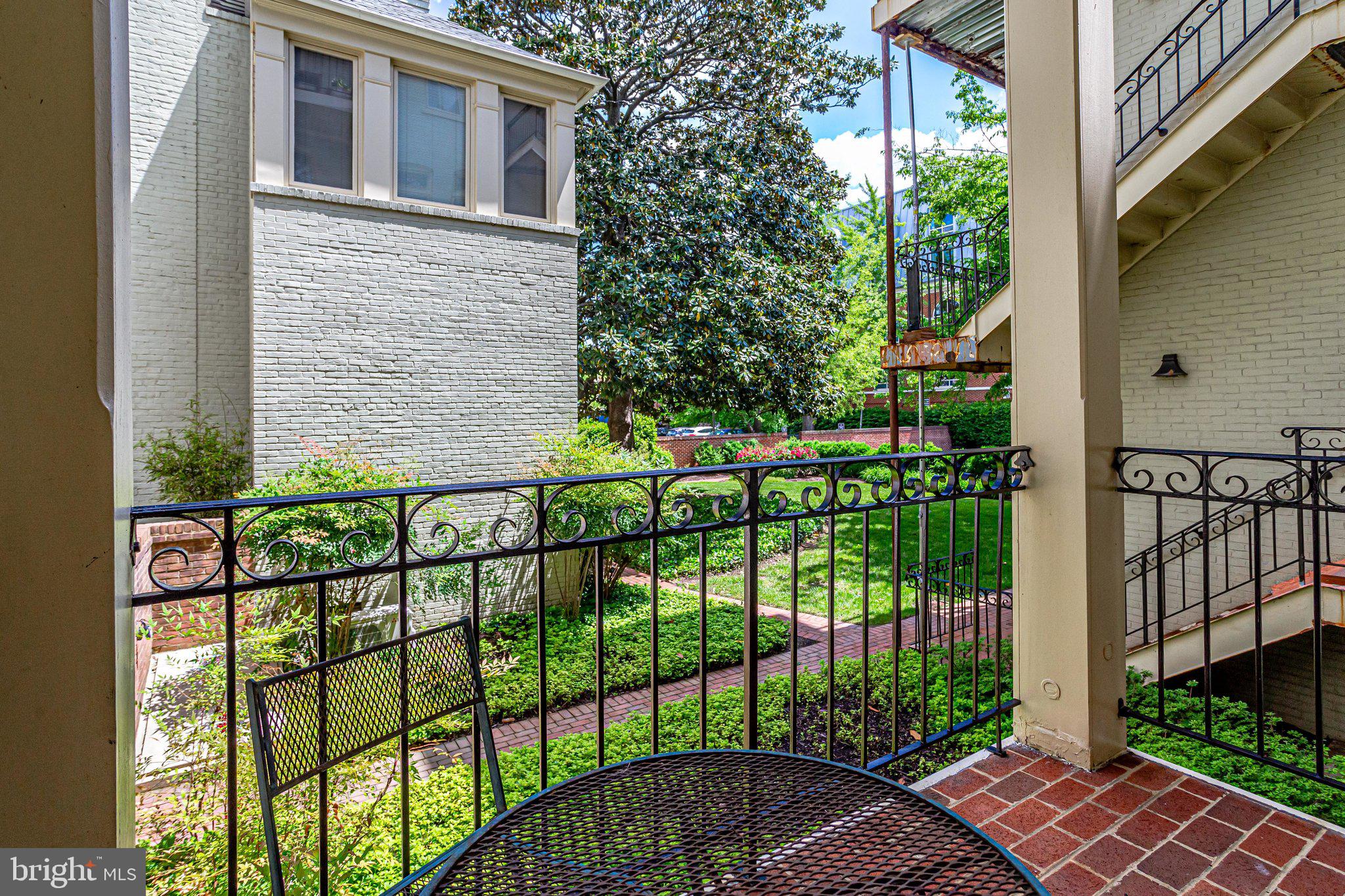 ALEXANDRIA - Residential