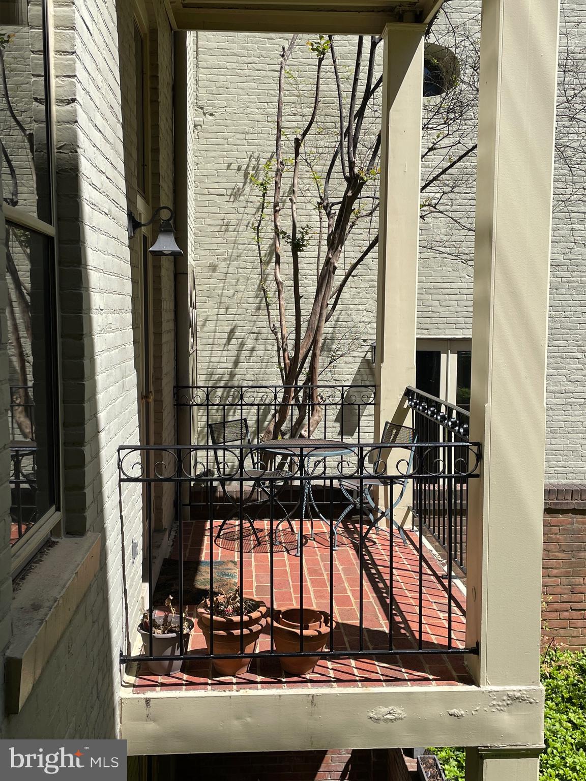 ALEXANDRIA - Residential