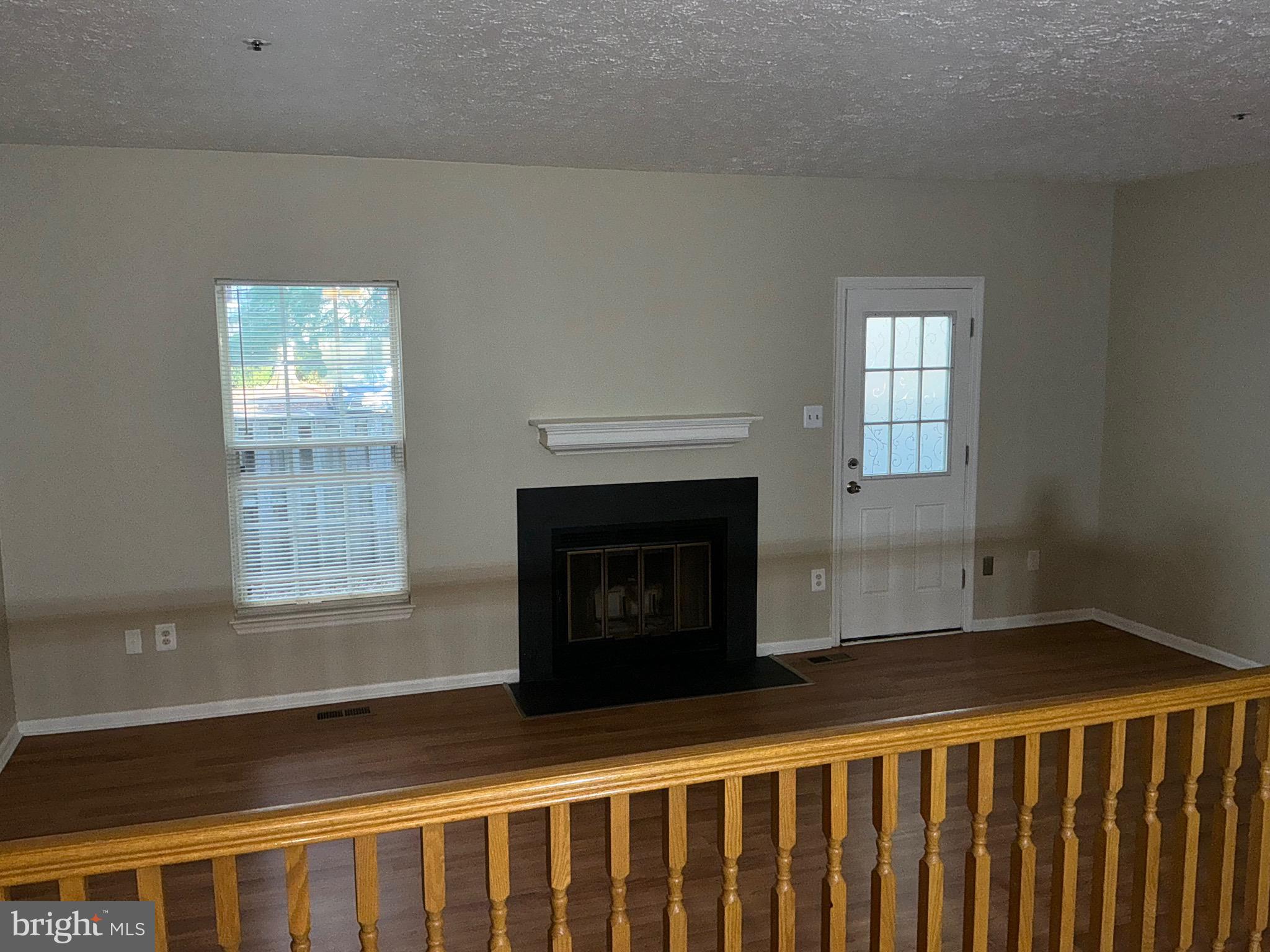 WATERS LANDING - Residential Lease