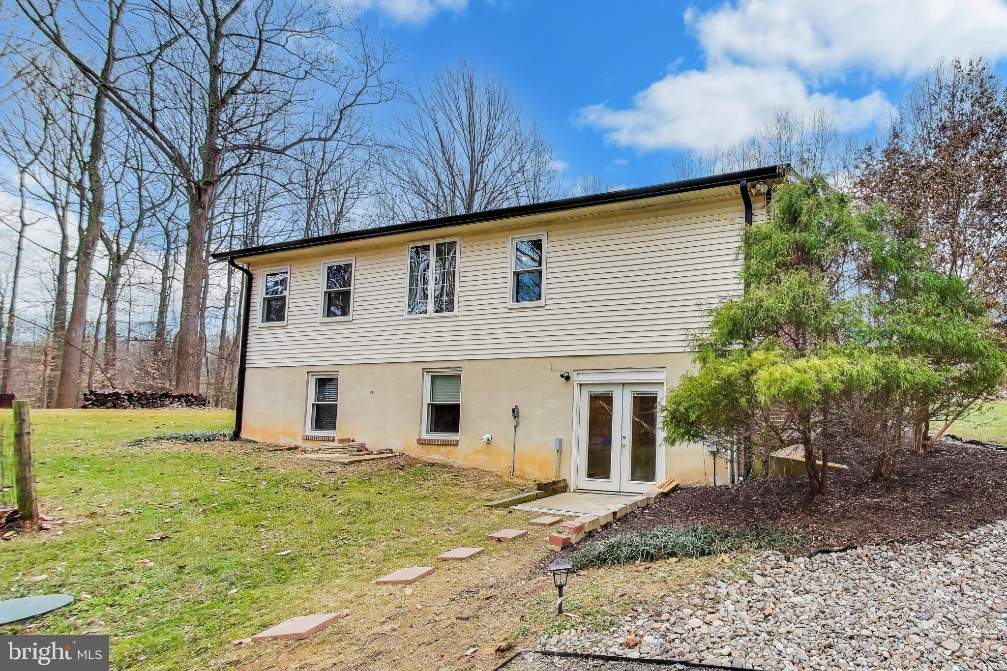 HALLMARK ESTATES - Residential