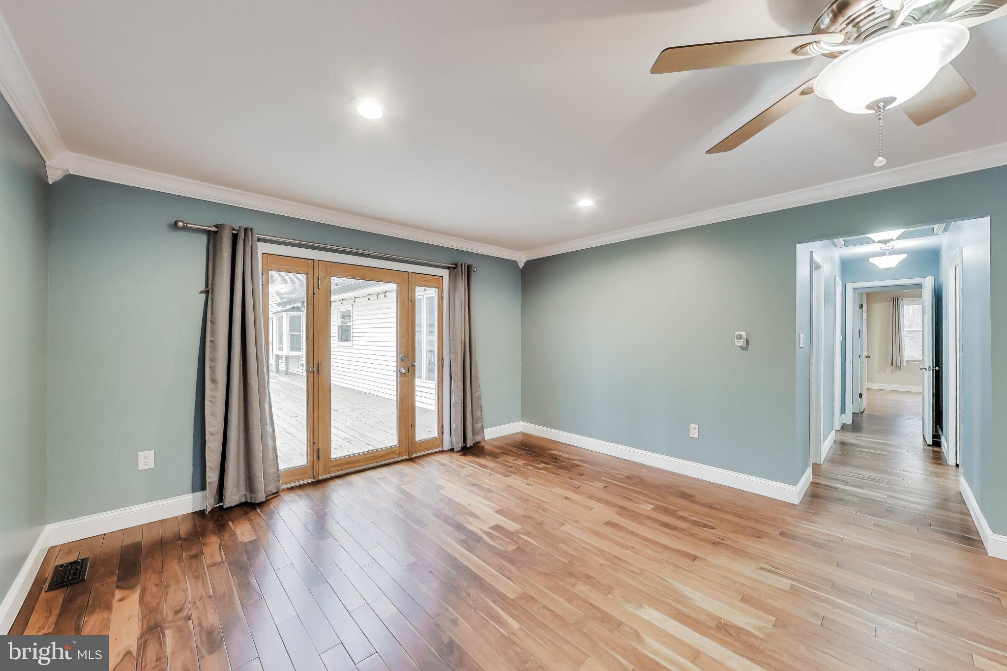 HALLMARK ESTATES - Residential