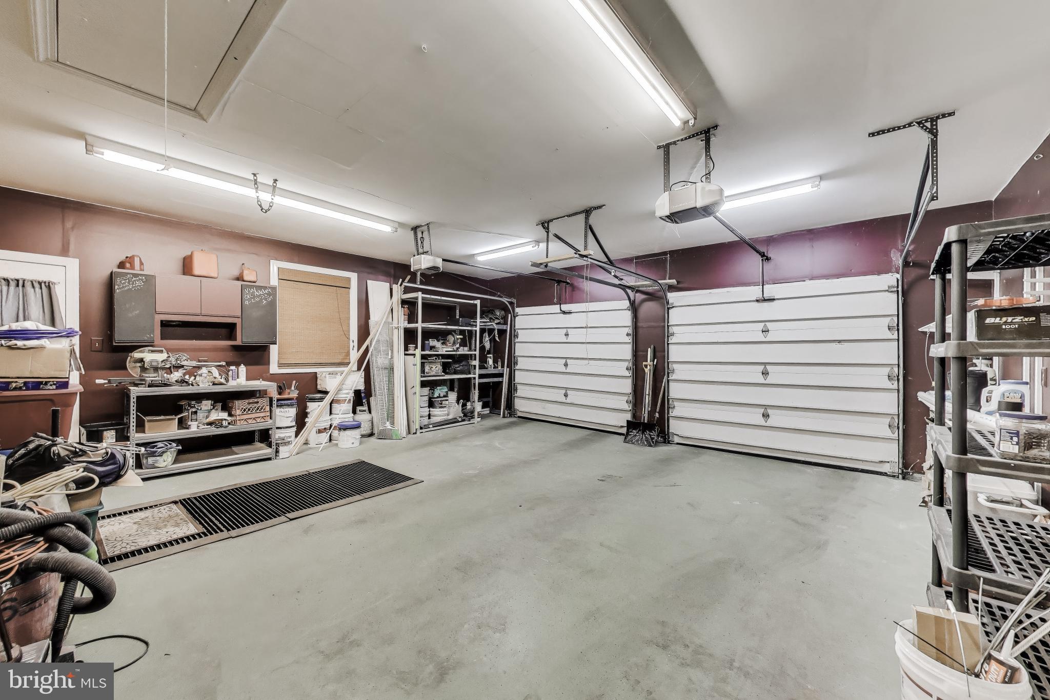 HALLMARK ESTATES - Residential