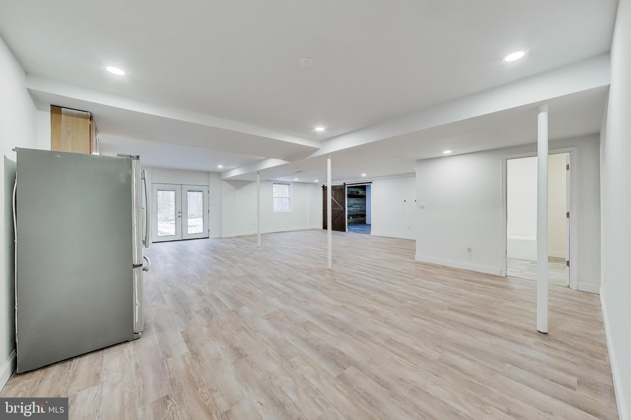 HALLMARK ESTATES - Residential