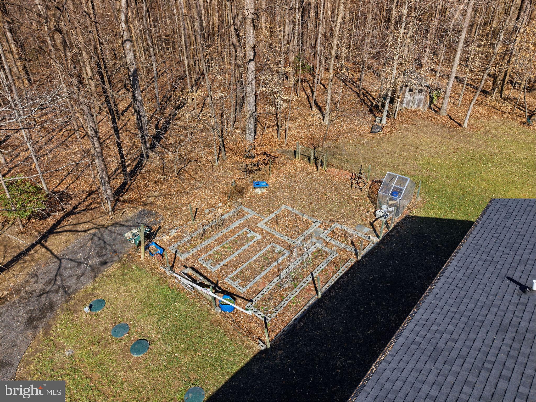 HALLMARK ESTATES - Residential