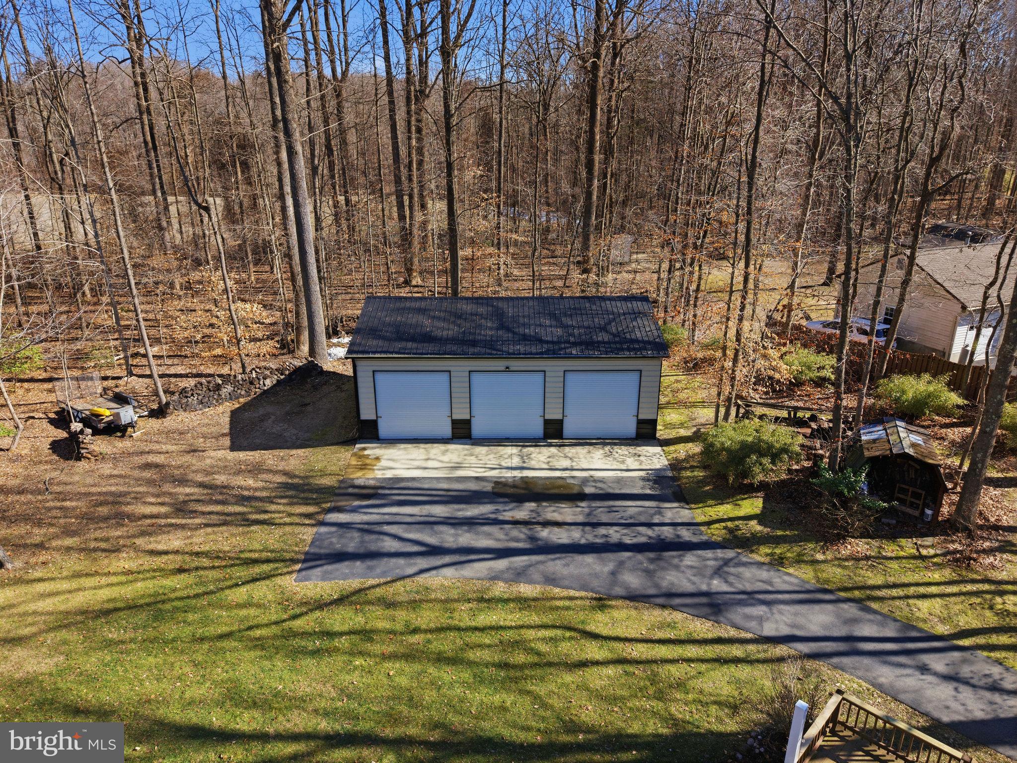 HALLMARK ESTATES - Residential