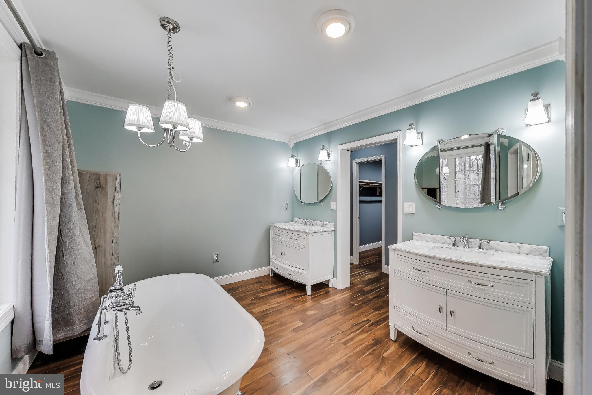 HALLMARK ESTATES - Residential