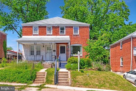 Townhouse For Sale - 8438 Oakleigh Road<br/> BALTIMORE, MD 21234