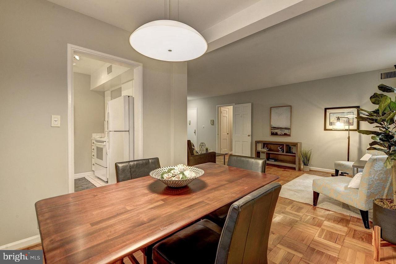 3500 39TH STREET NW B668