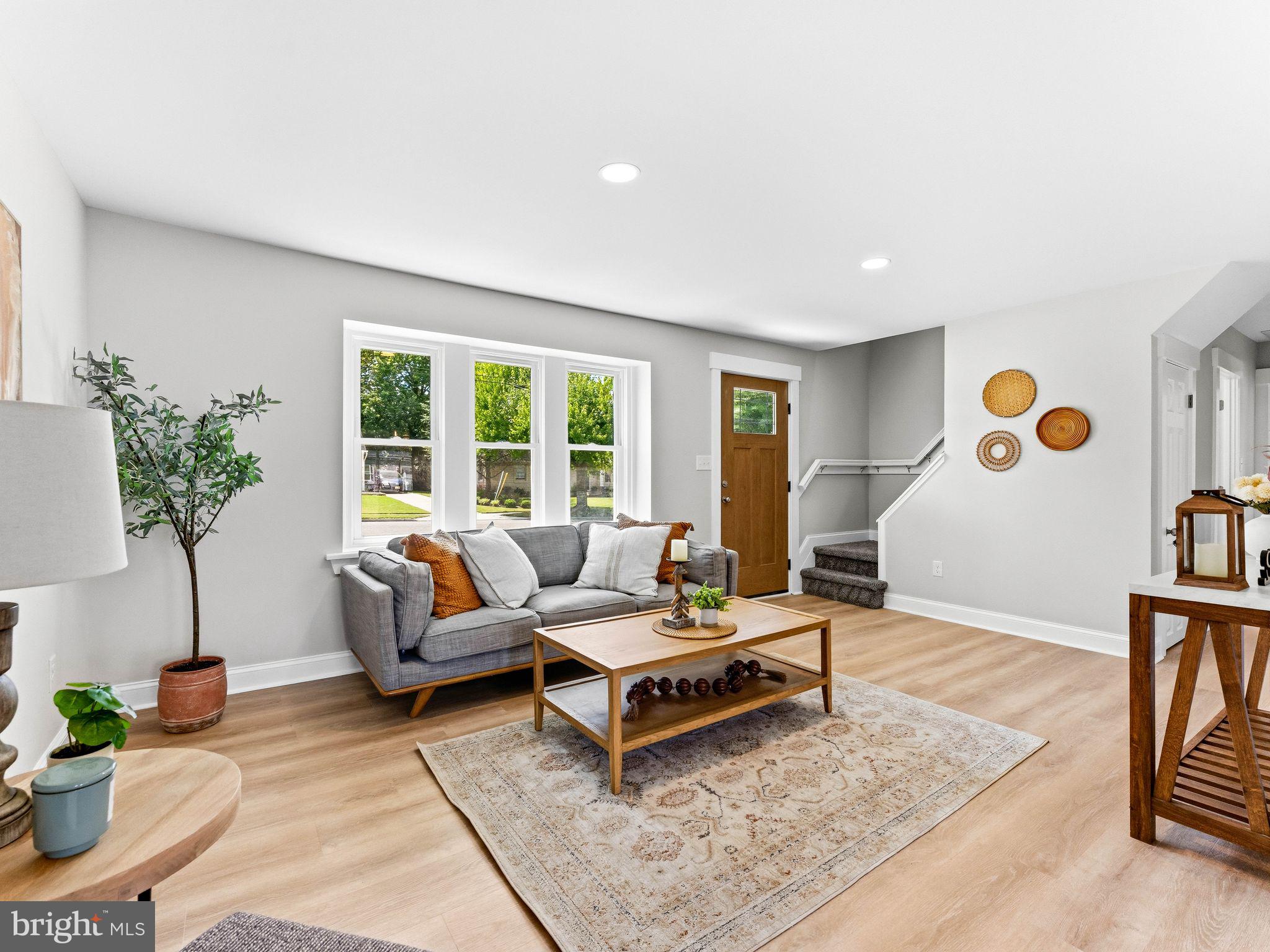 1106 CUMBERLAND