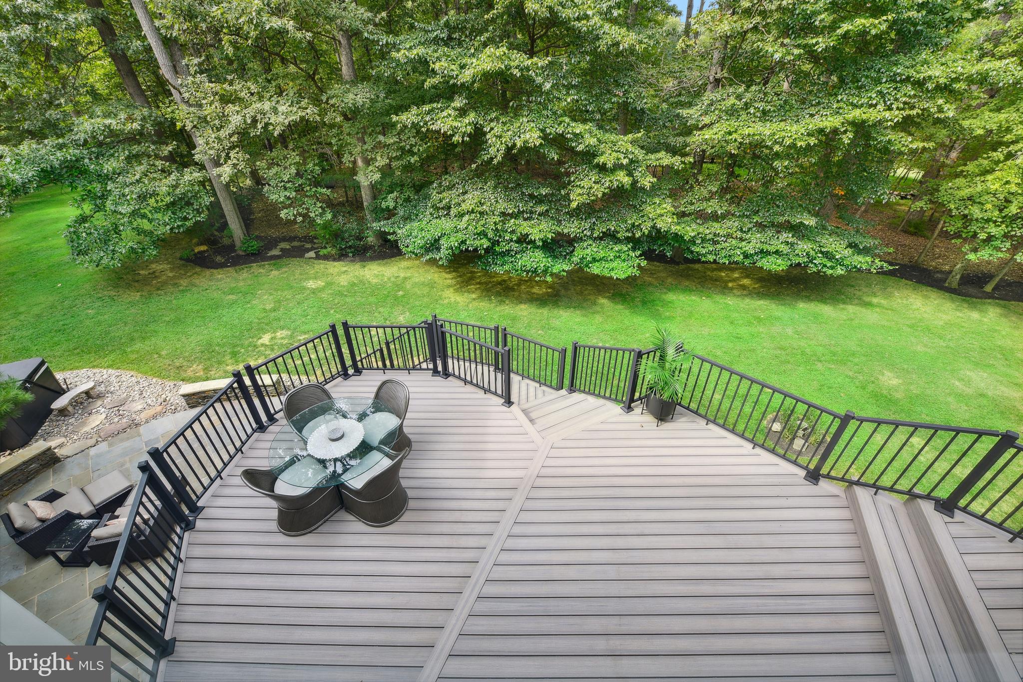 RICHLAND MEADOWS - Residential