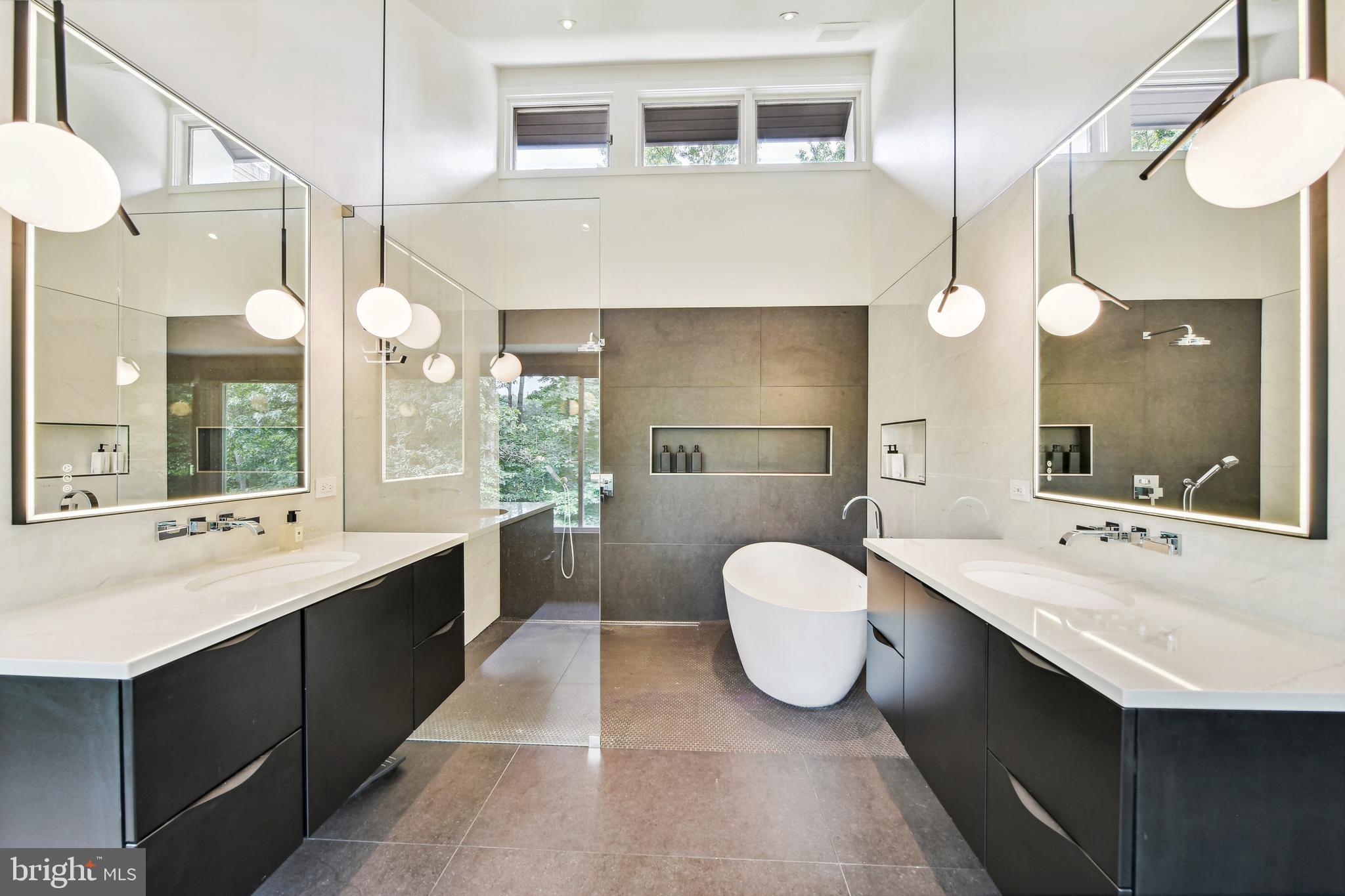 RICHLAND MEADOWS - Residential