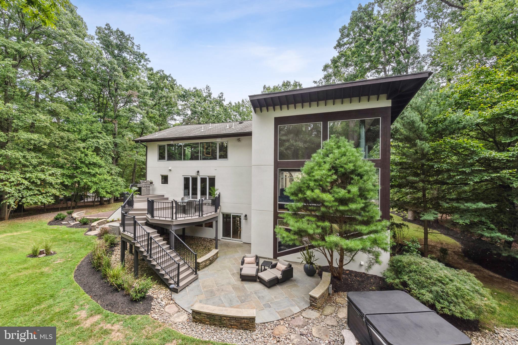 RICHLAND MEADOWS - Residential