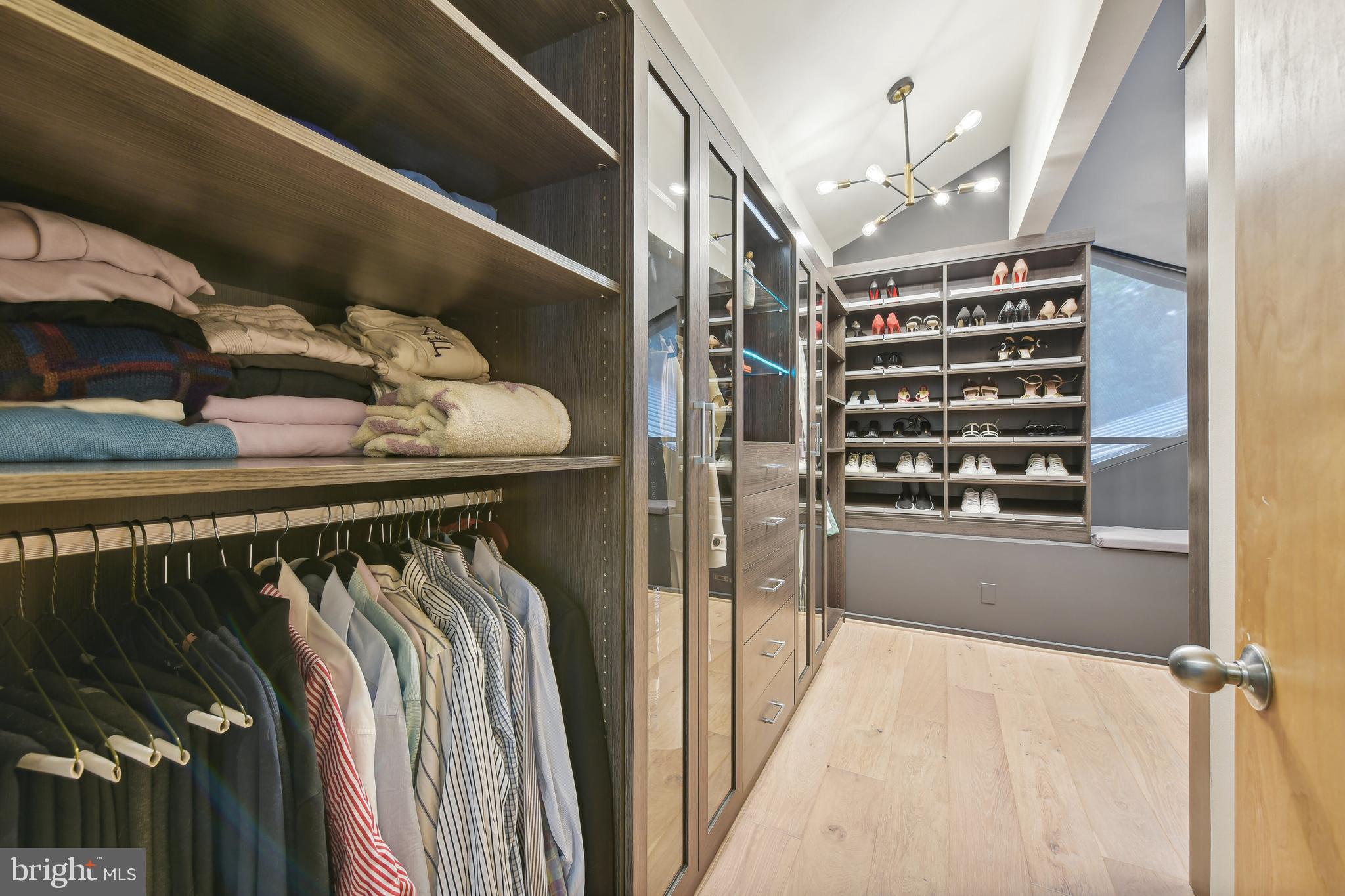 RICHLAND MEADOWS - Residential