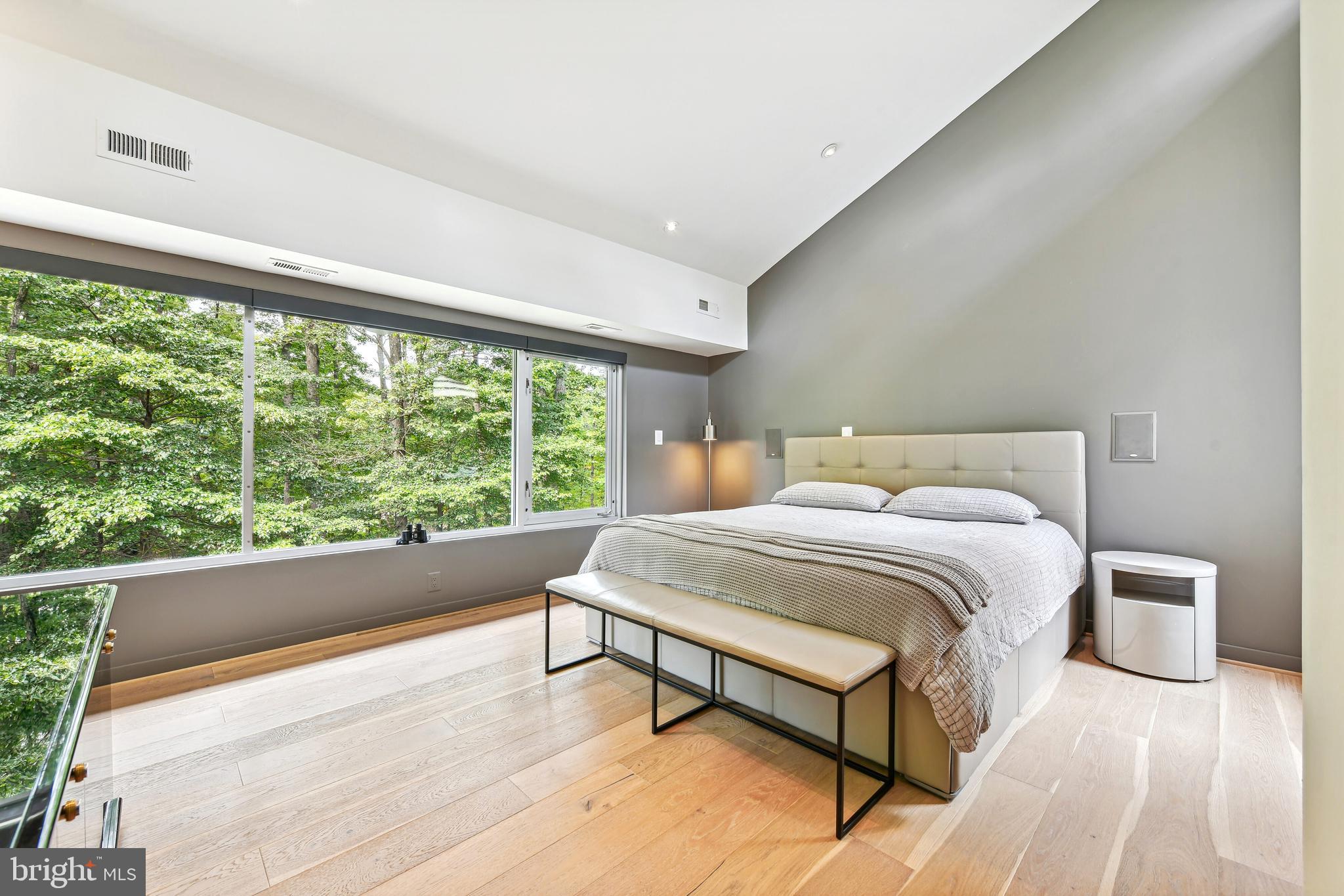 RICHLAND MEADOWS - Residential