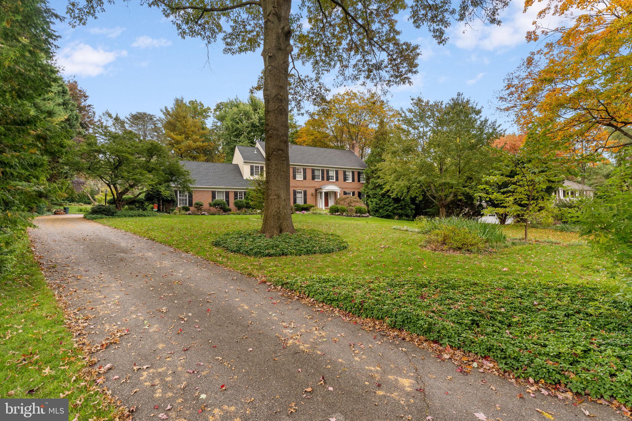 GLADWYNE - Residential