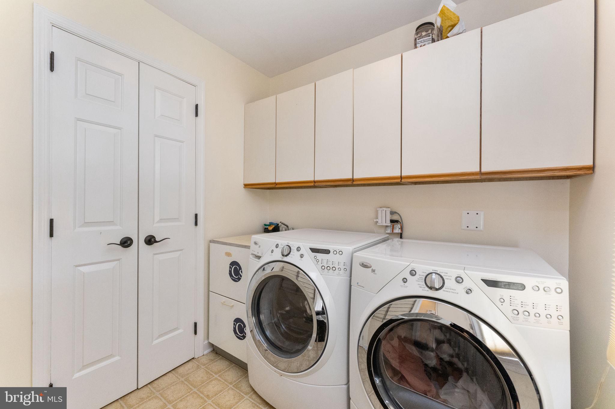 GLADWYNE - Residential