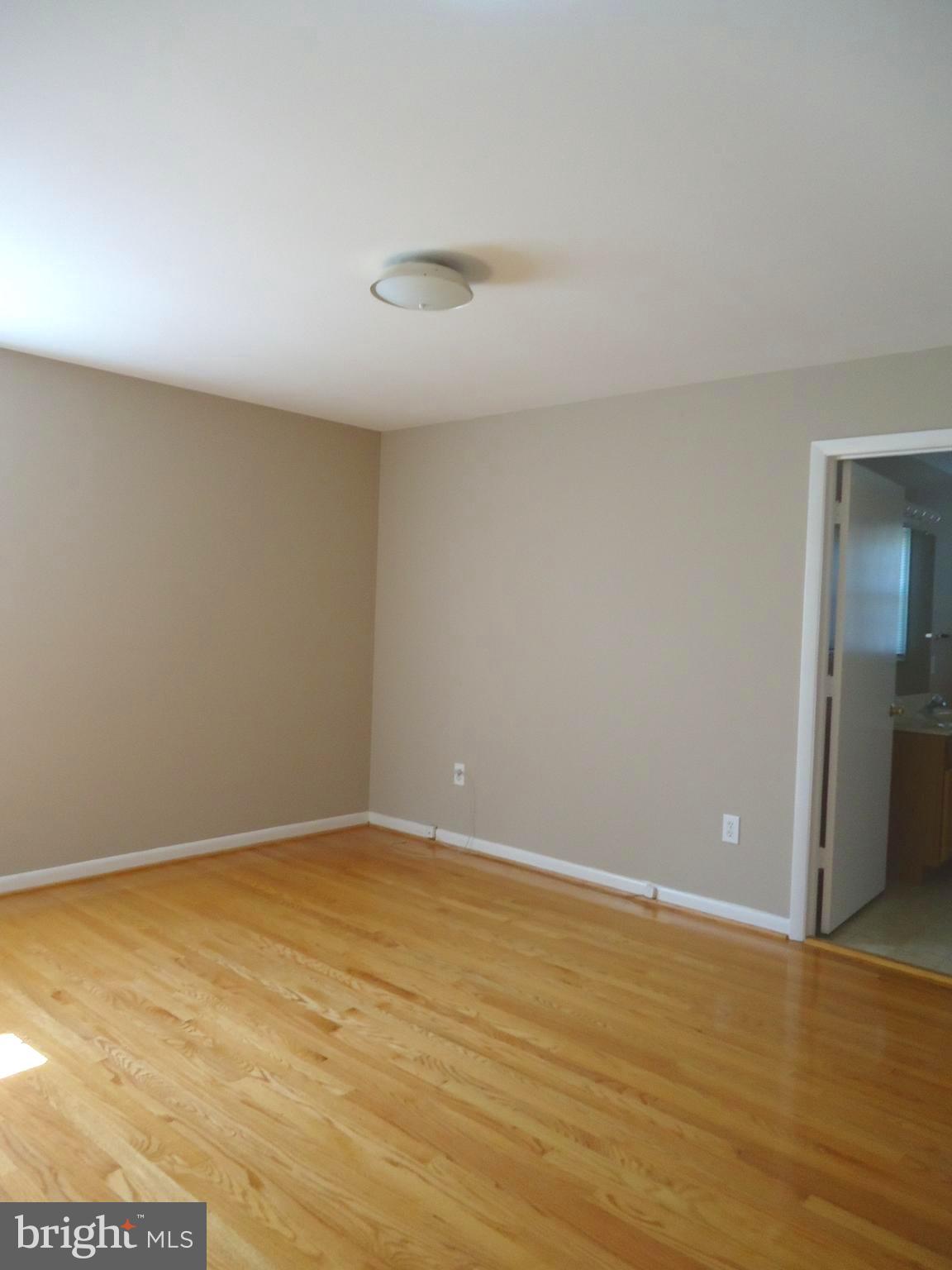 SHERATON HILLS - Residential Lease