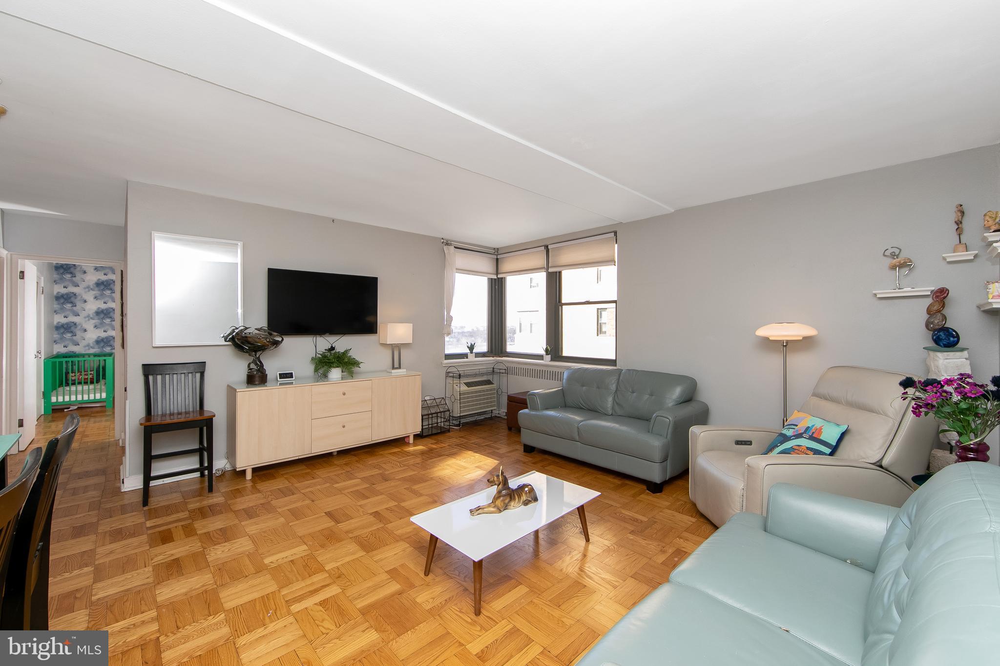 ART MUSEUM AREA - Residential