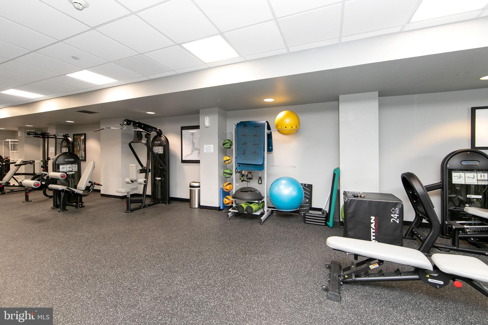 ART MUSEUM AREA - Residential