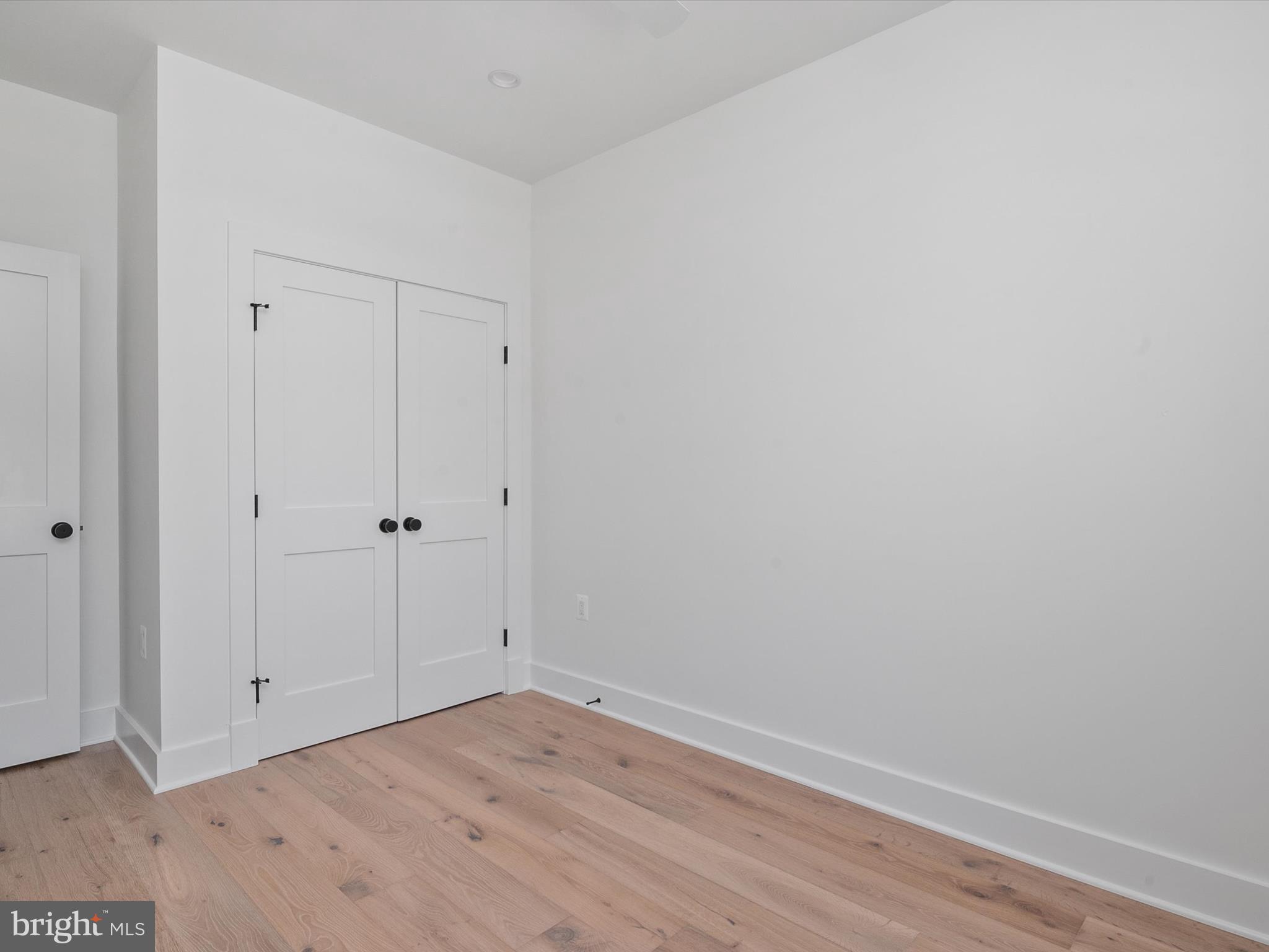 SUFFRAGE POINT - Residential