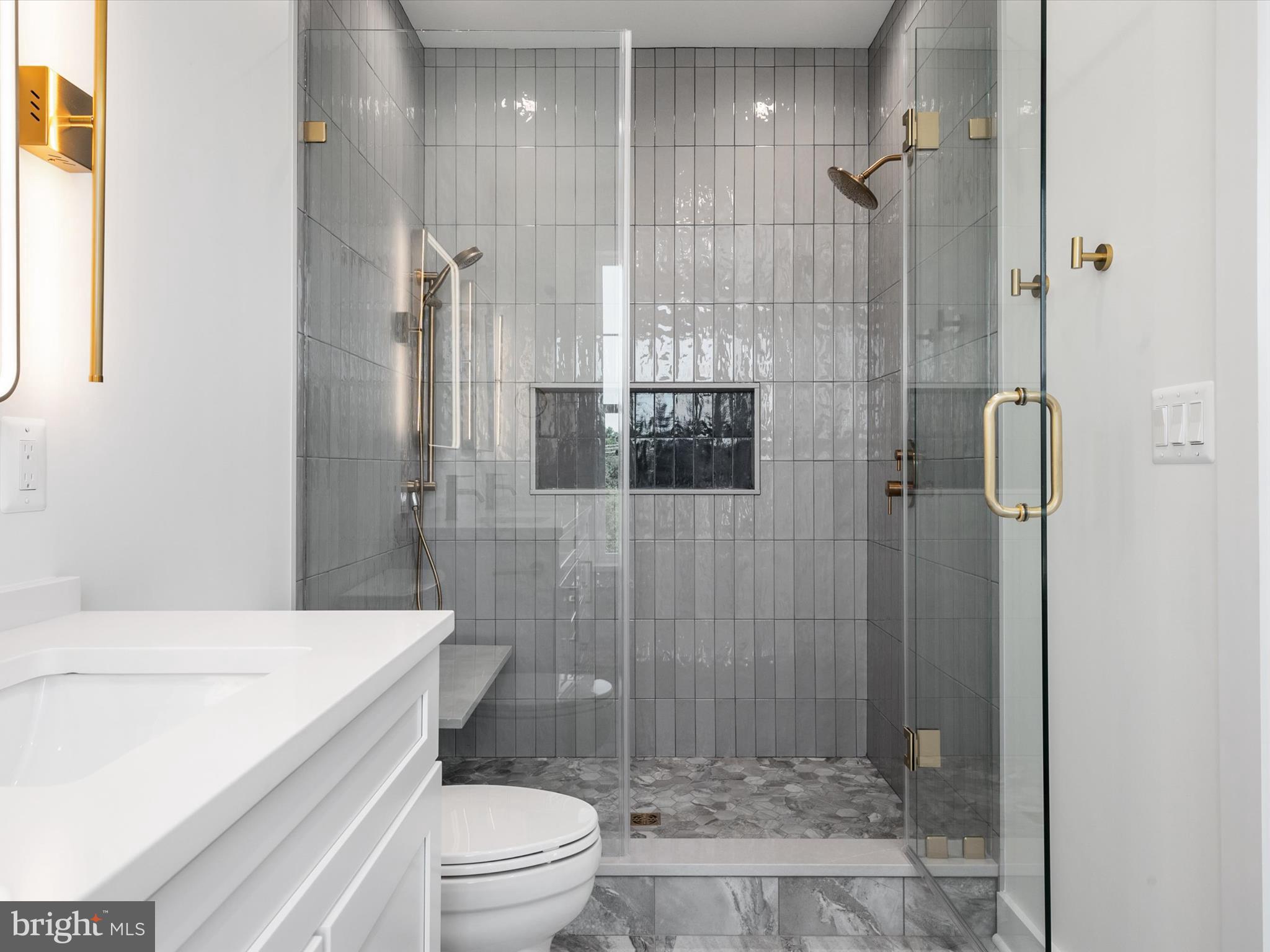 SUFFRAGE POINT - Residential