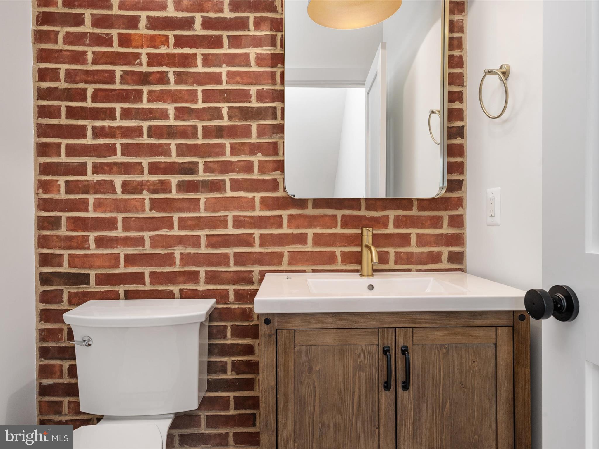 SUFFRAGE POINT - Residential