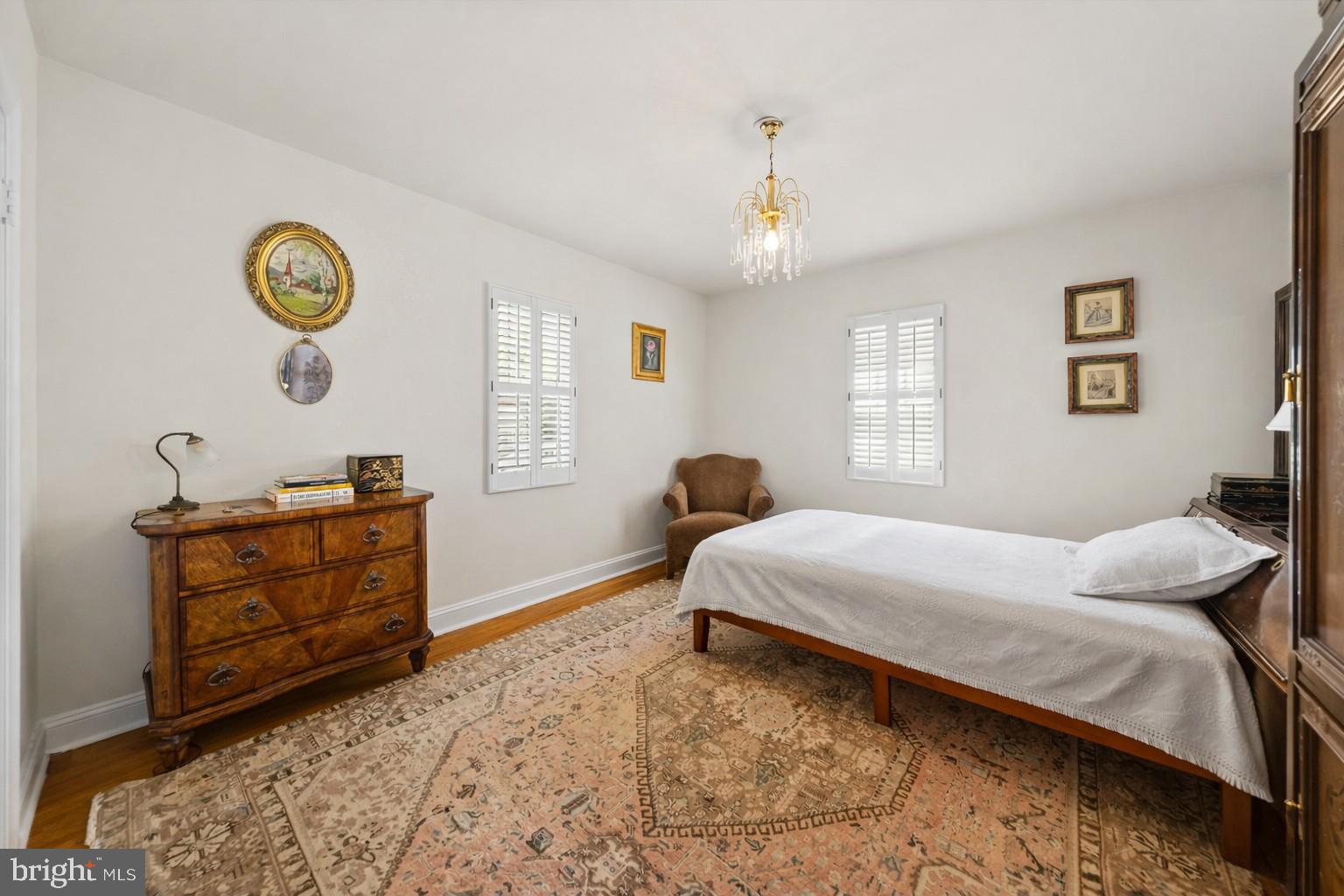 LONE OAK - Residential