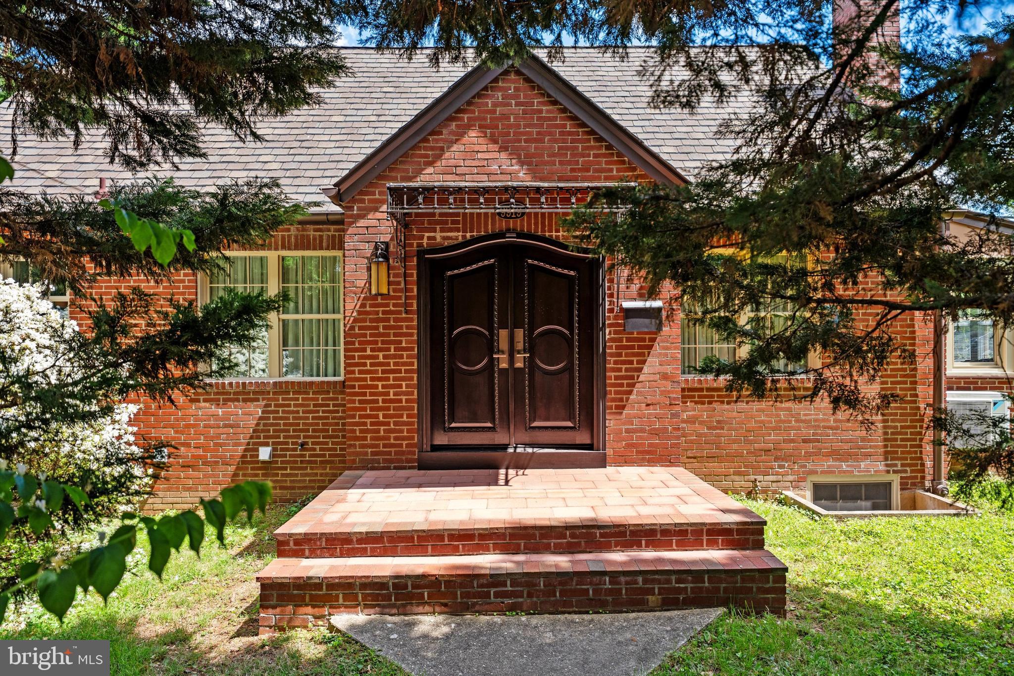 LONE OAK - Residential