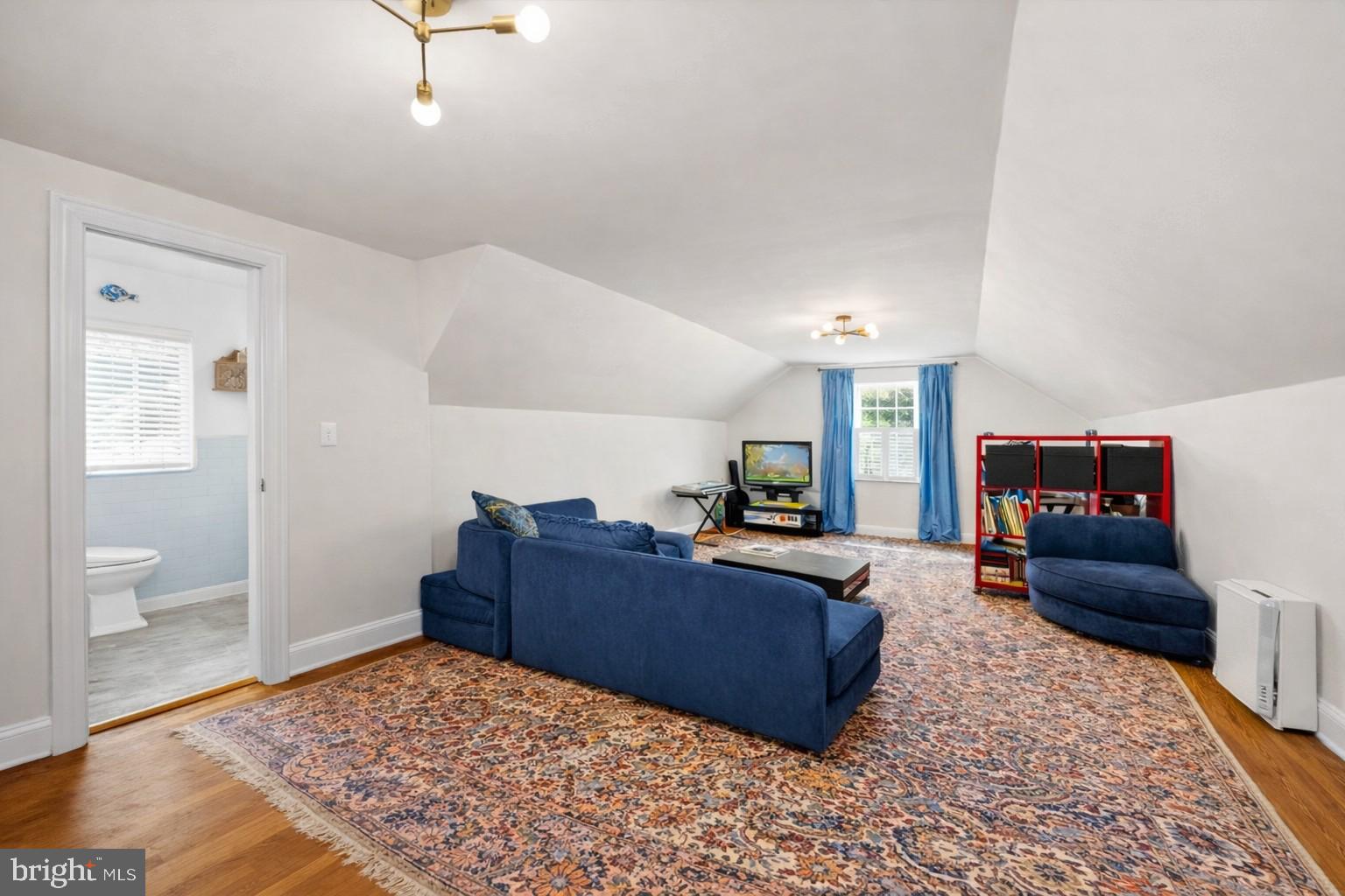 LONE OAK - Residential