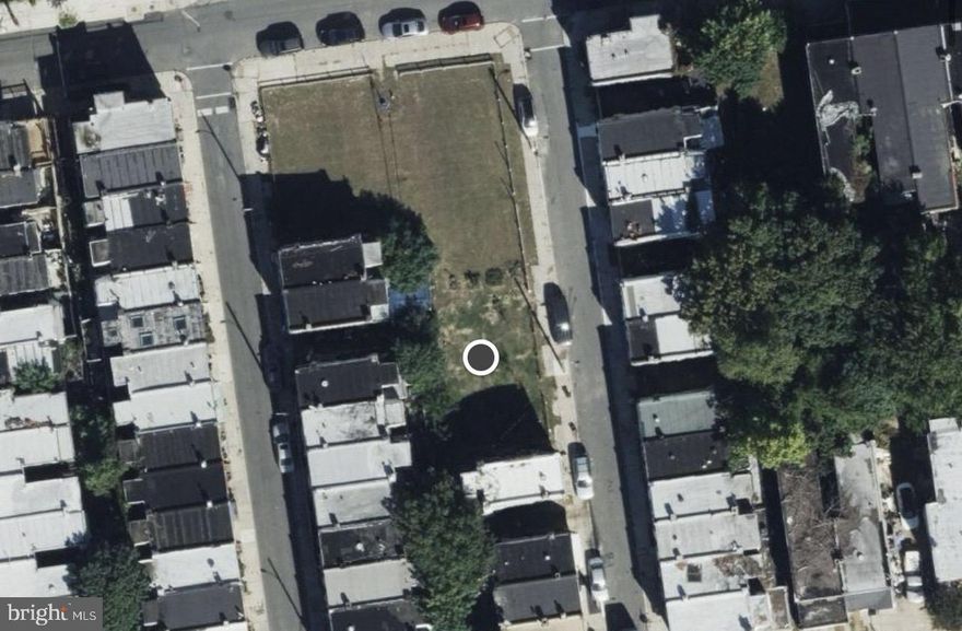 Residential Vacant Lot available for your future project! 
Buyer is advised to conduct their own due diligence.
I have several land listing available. Please contact me if you are interested.