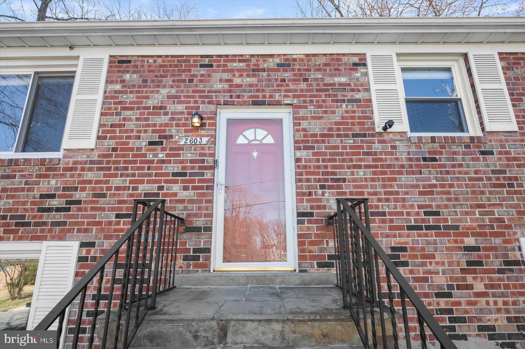 2603 MARY PLACE