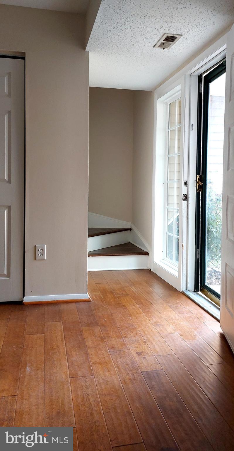 COUNTRYSIDE - Residential Lease