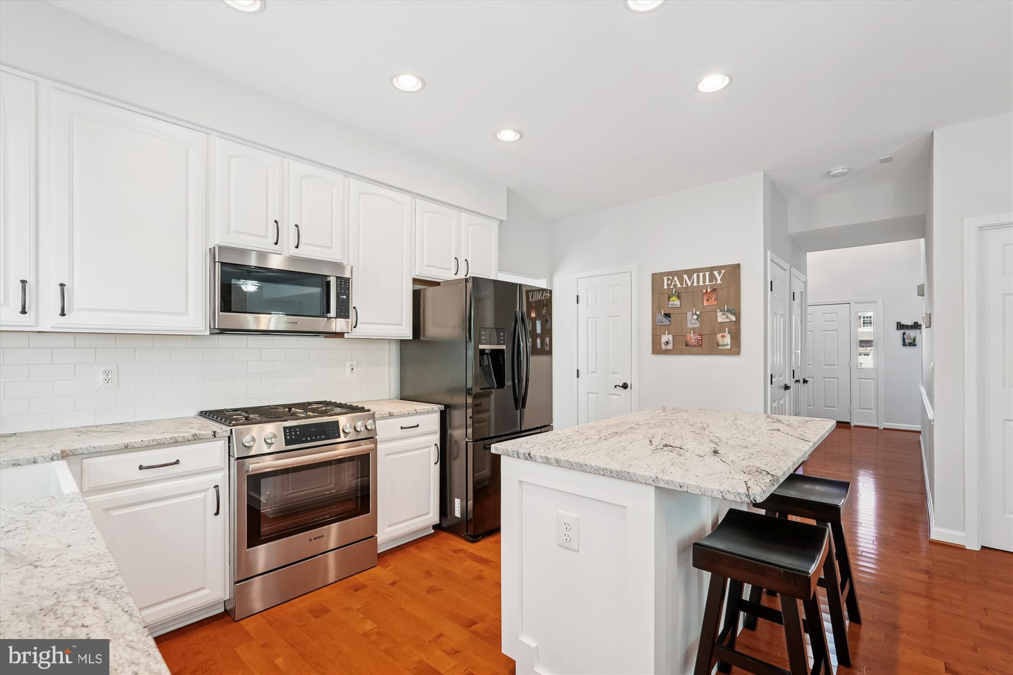 ASHBURN FARM - Residential