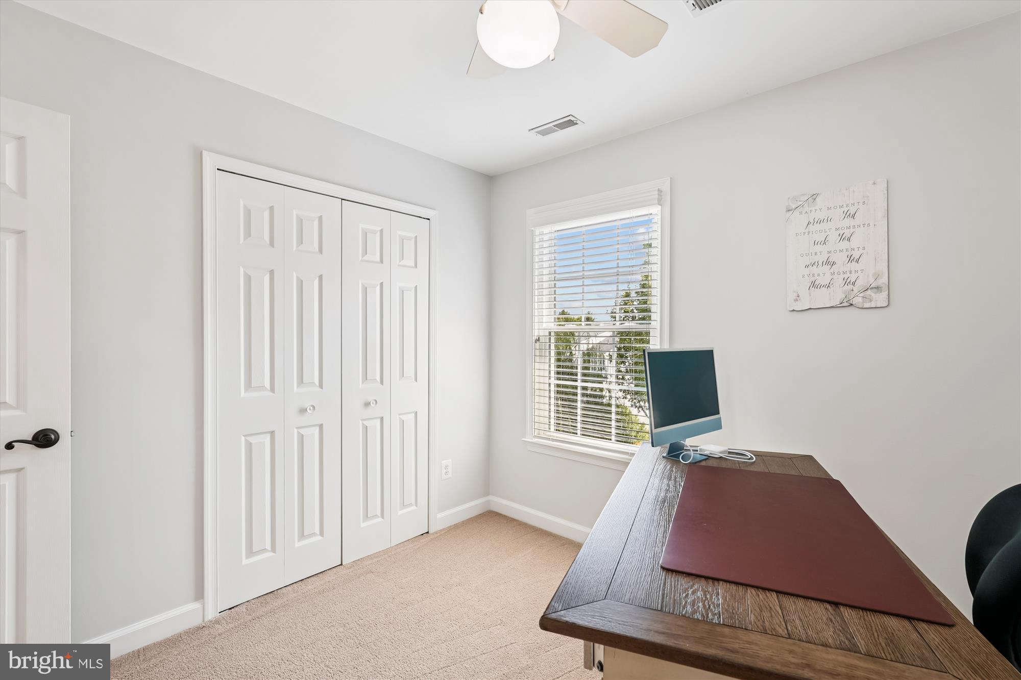 ASHBURN FARM - Residential