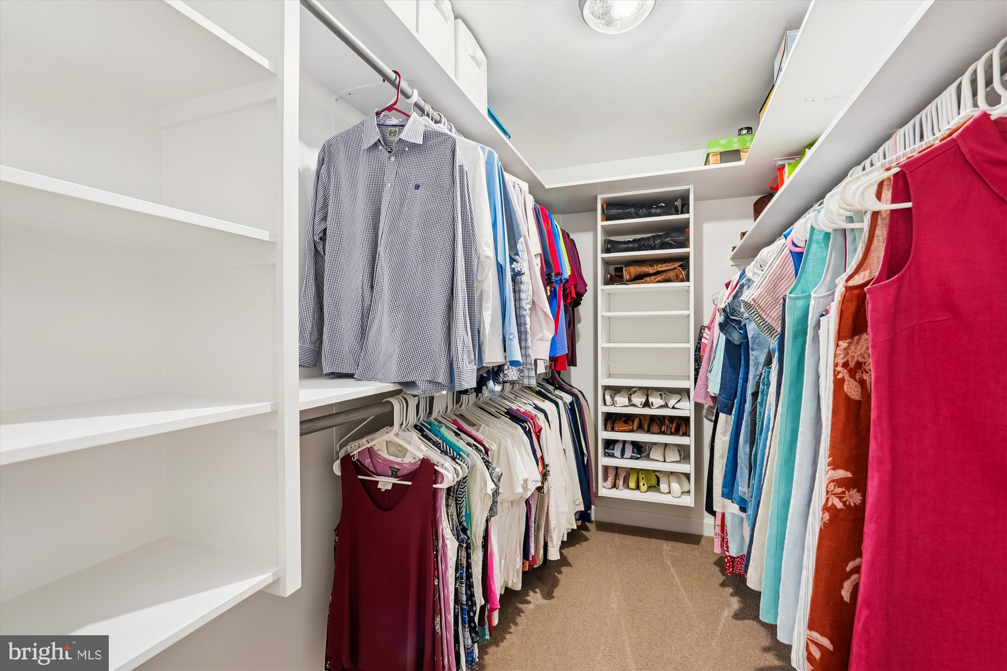 ASHBURN FARM - Residential