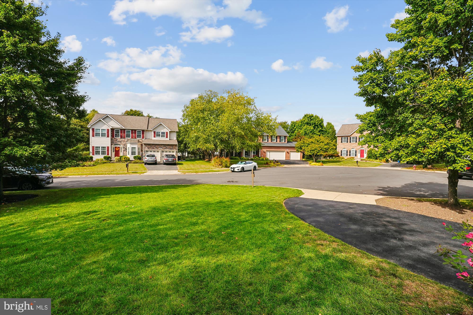 ASHBURN FARM - Residential