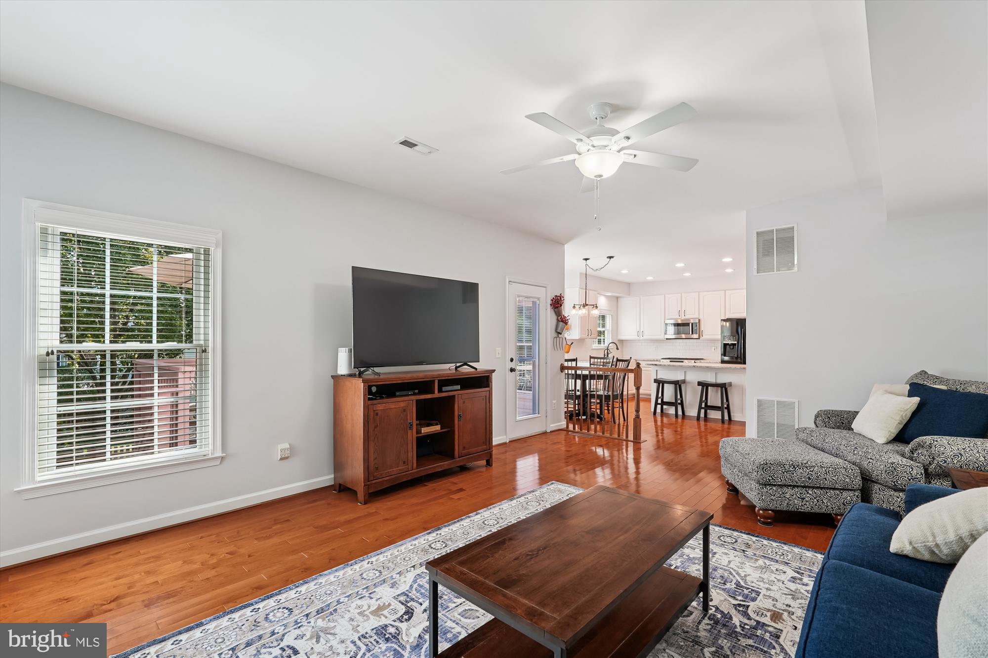 ASHBURN FARM - Residential