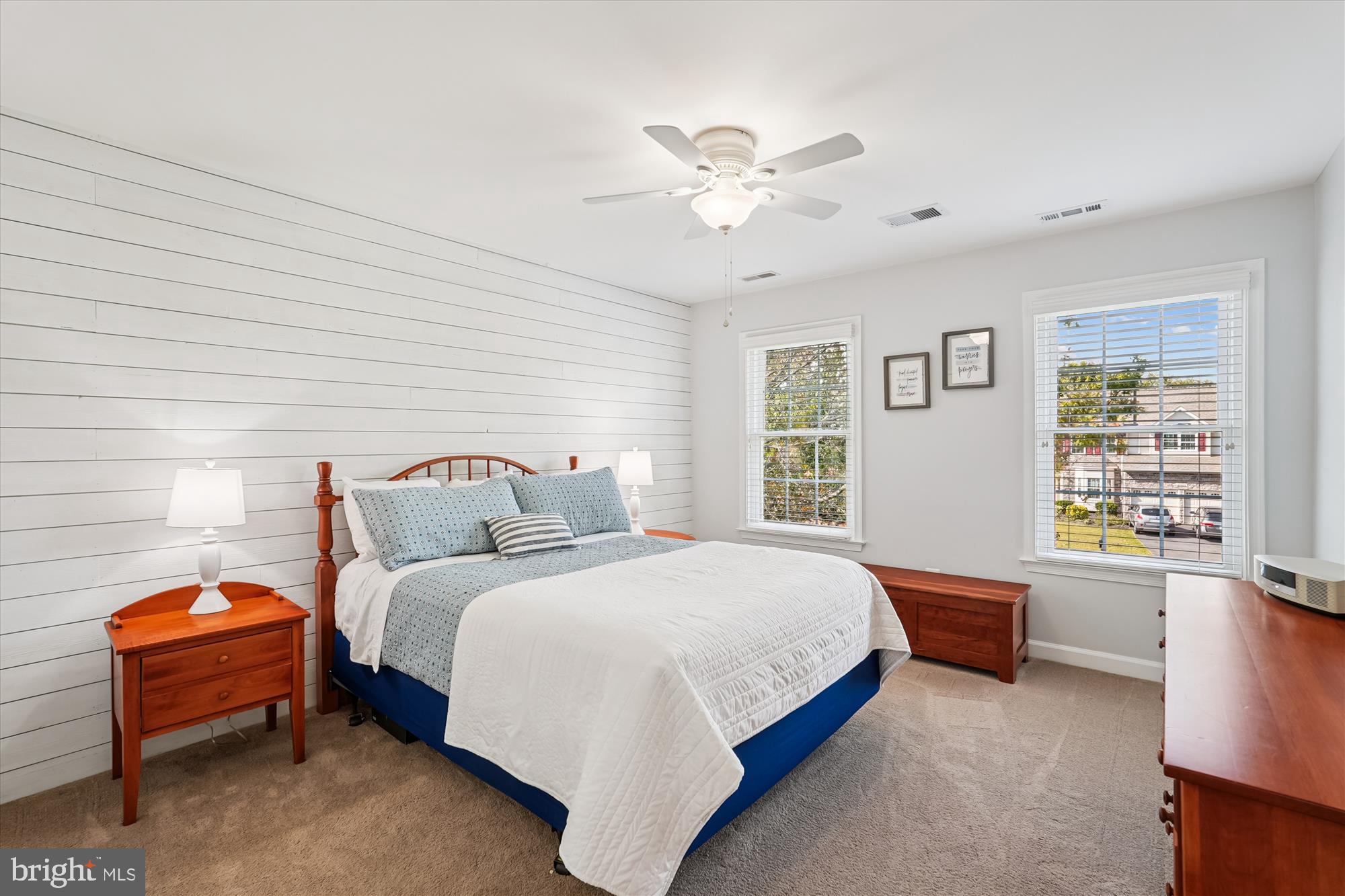 ASHBURN FARM - Residential