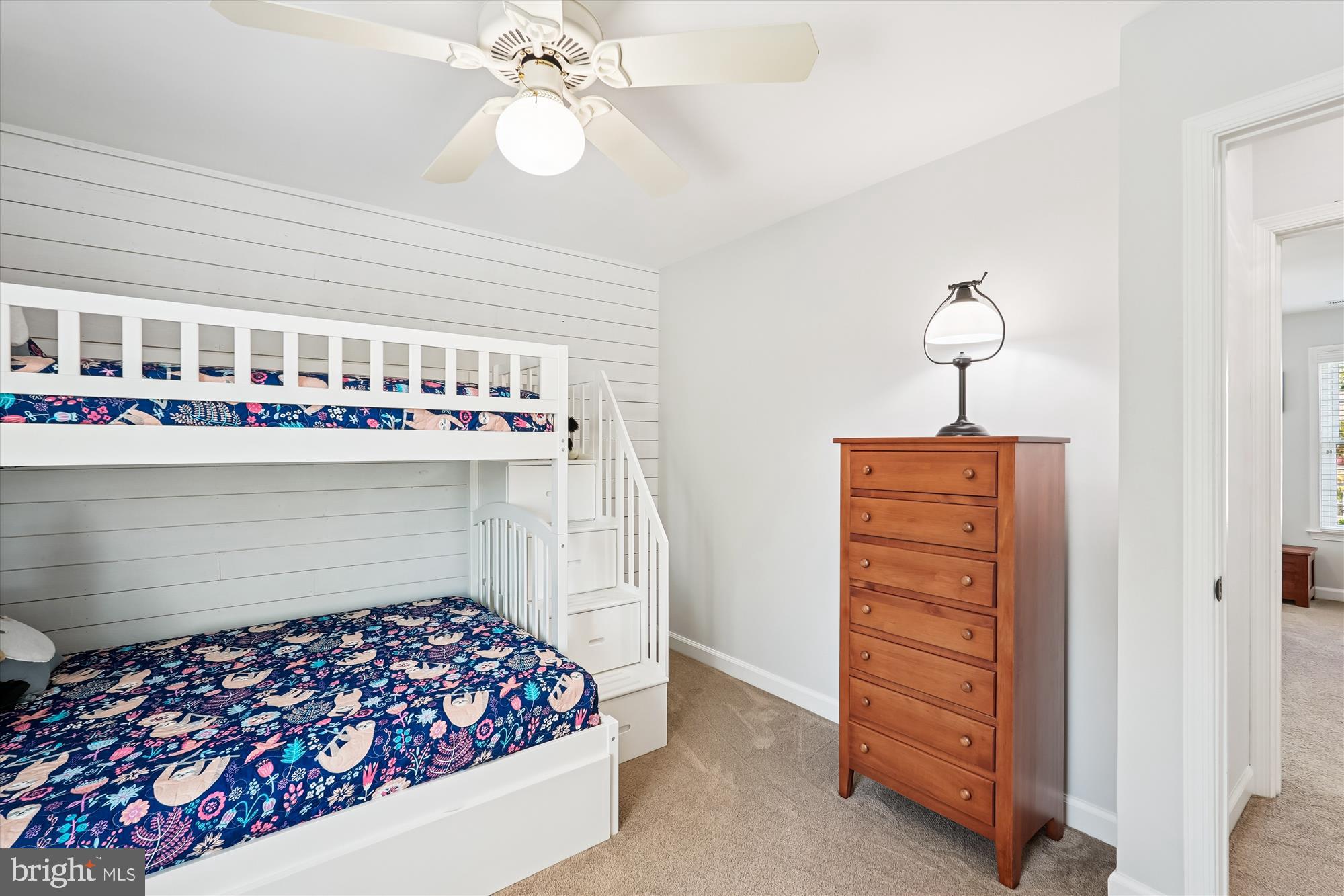 ASHBURN FARM - Residential