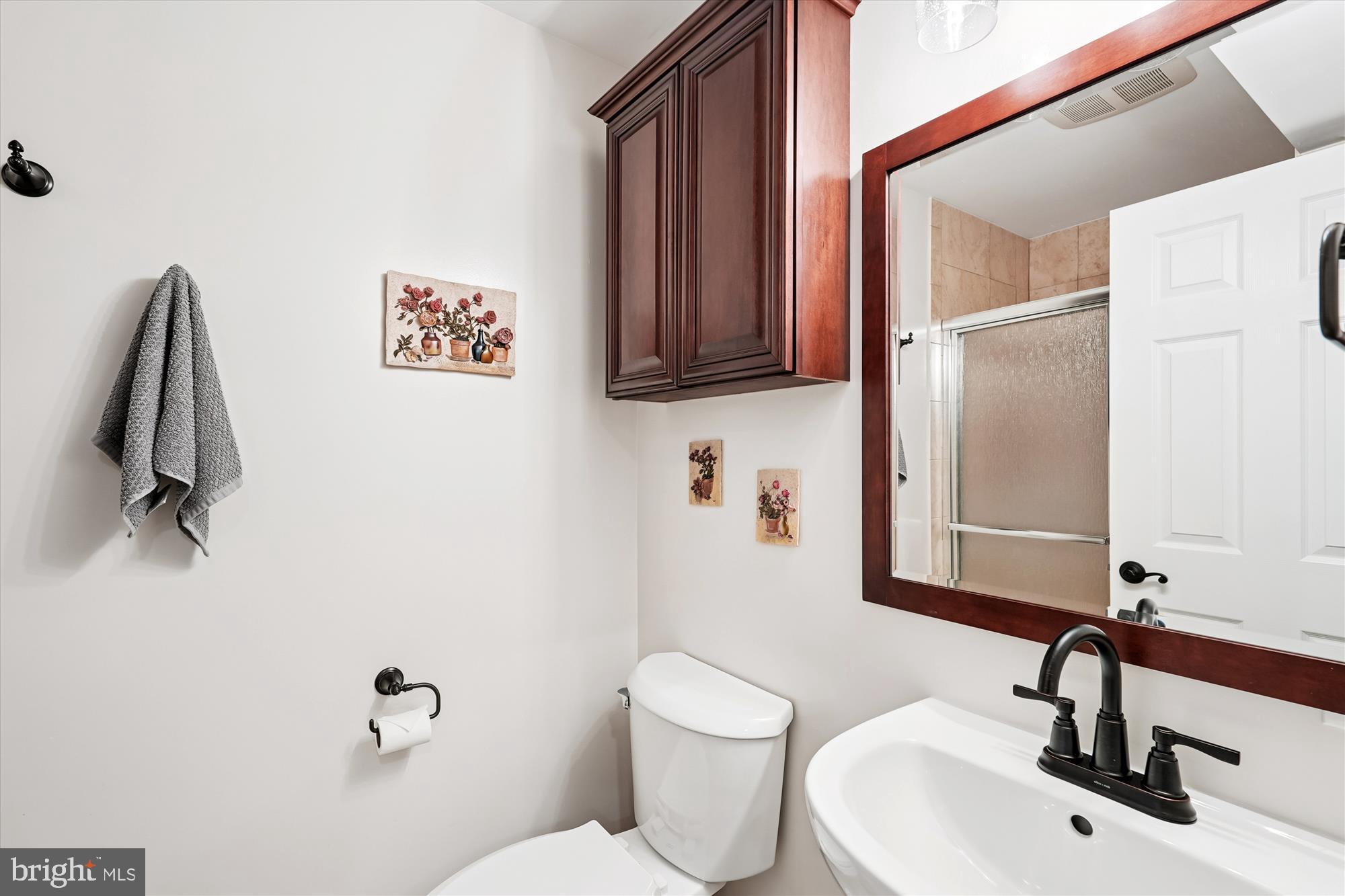 ASHBURN FARM - Residential