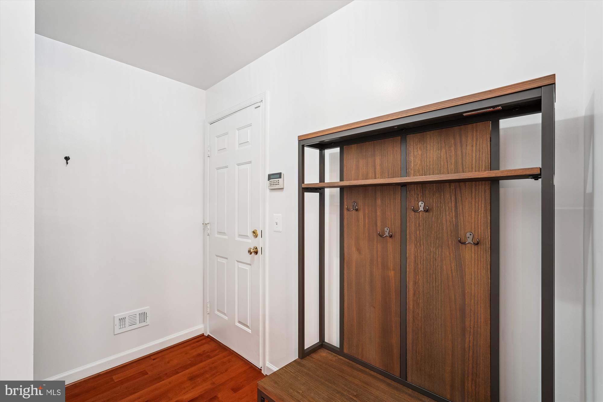 ASHBURN FARM - Residential