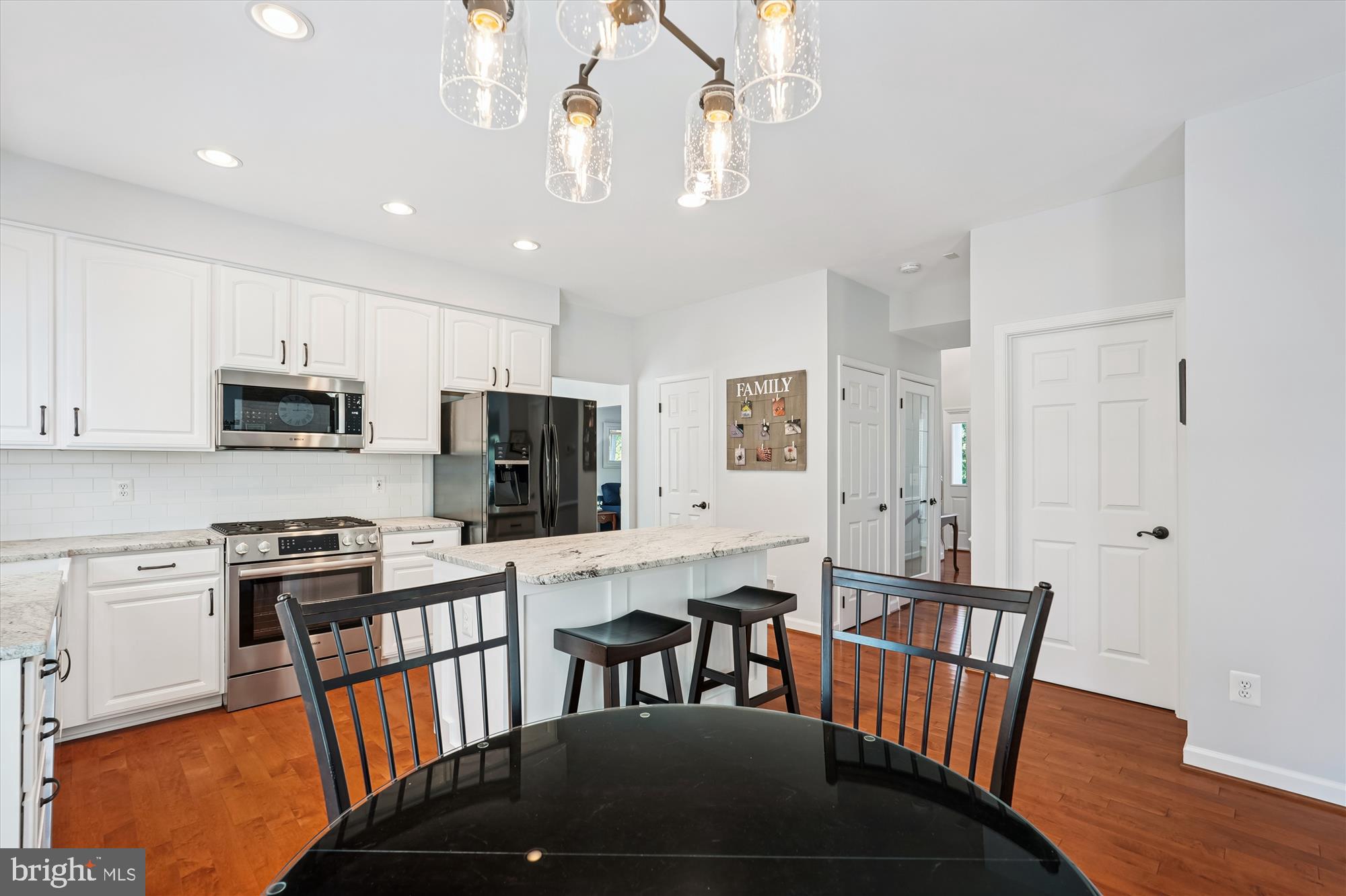 ASHBURN FARM - Residential