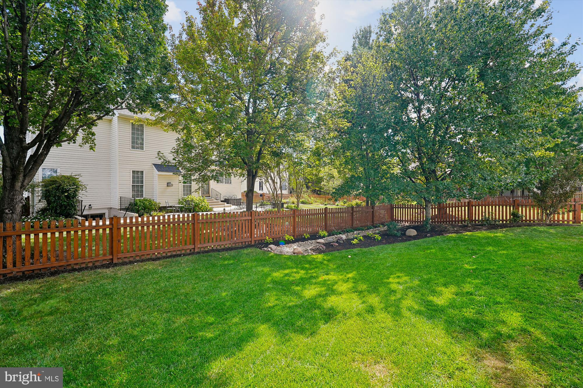 ASHBURN FARM - Residential