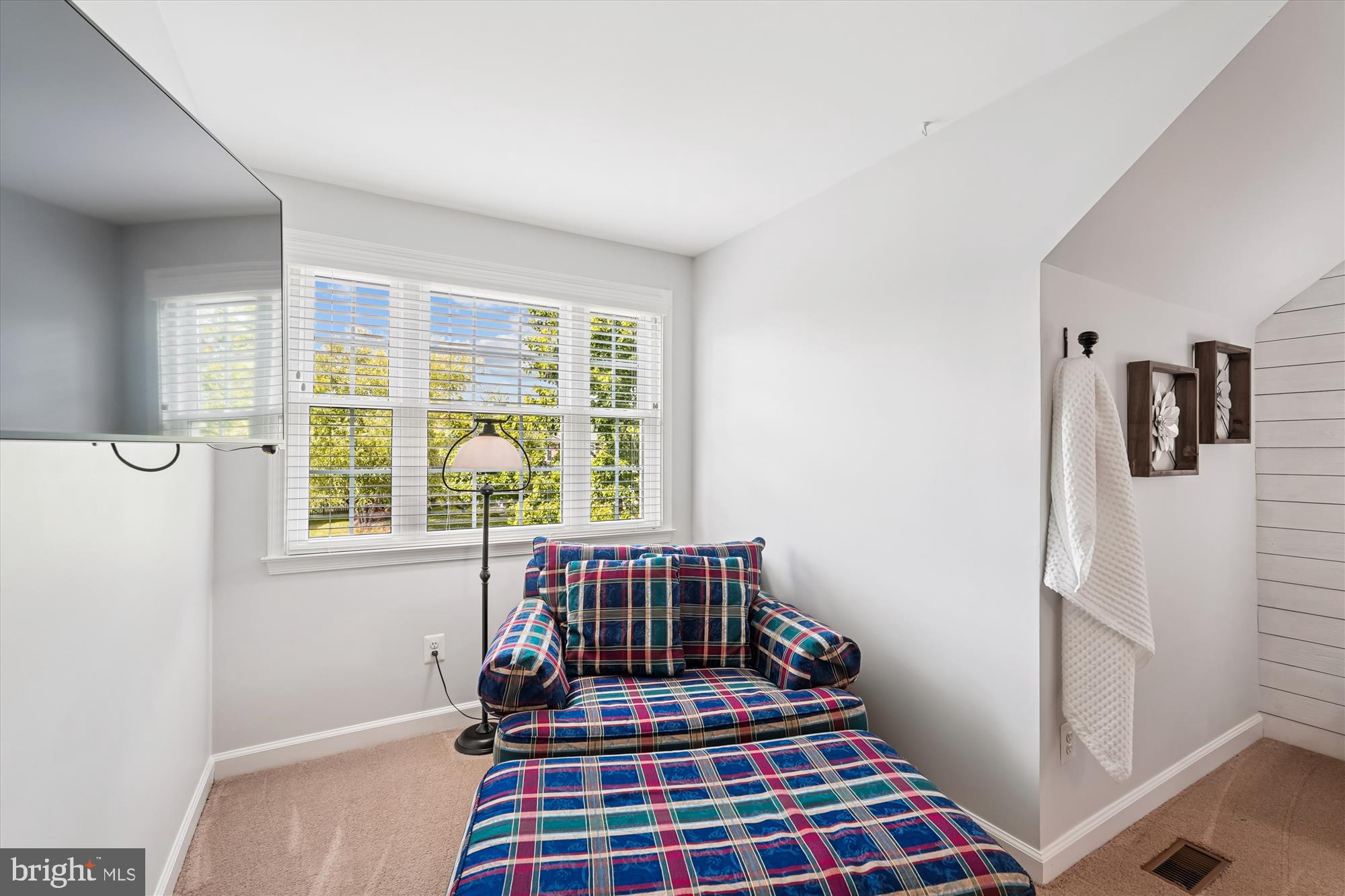 ASHBURN FARM - Residential