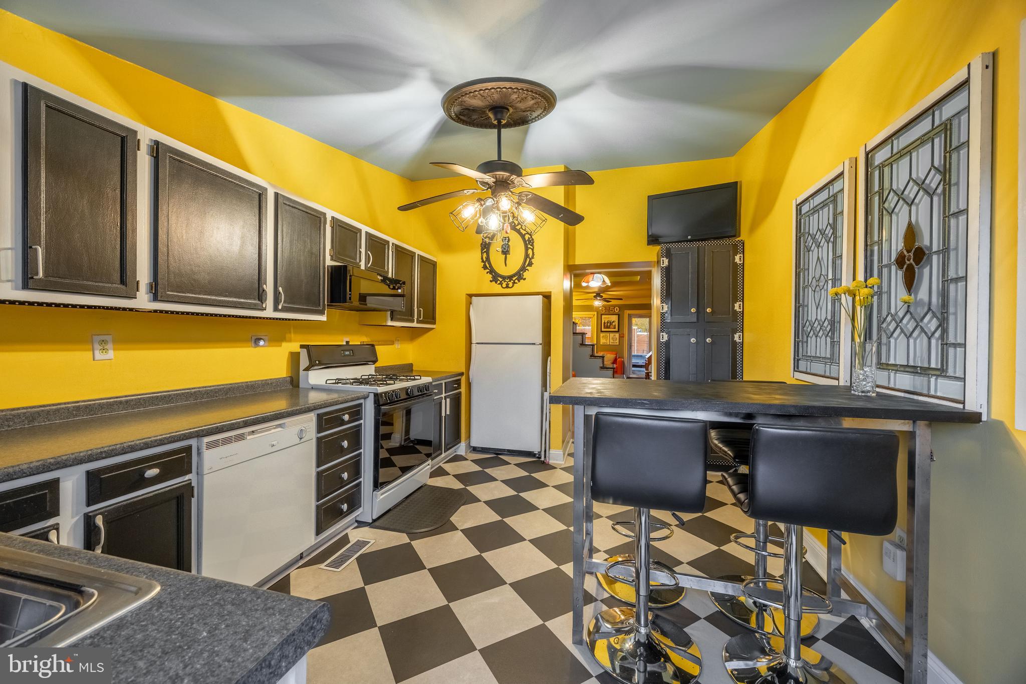 HAMPDEN HISTORIC DISTRICT - Residential