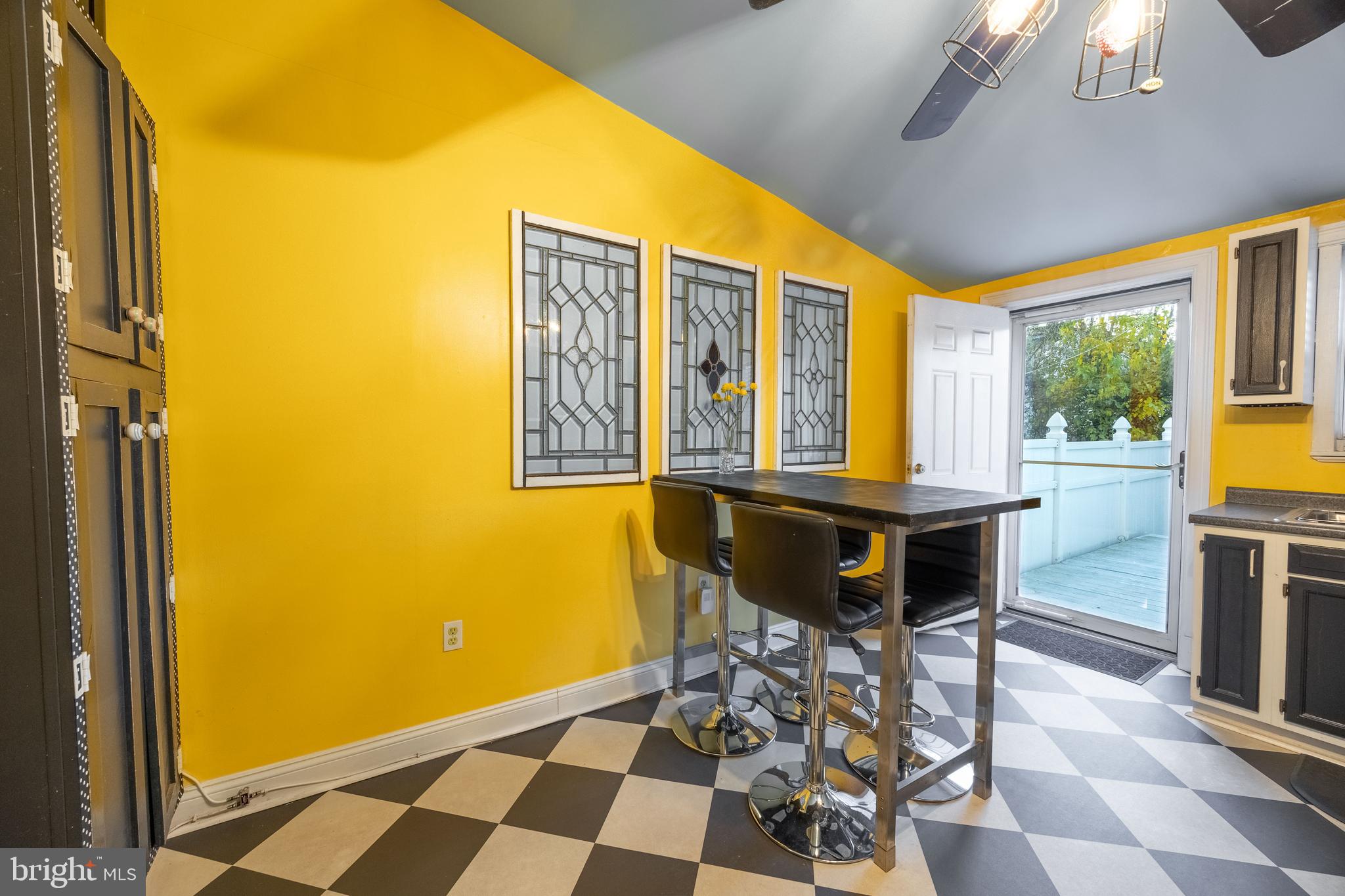 HAMPDEN HISTORIC DISTRICT - Residential